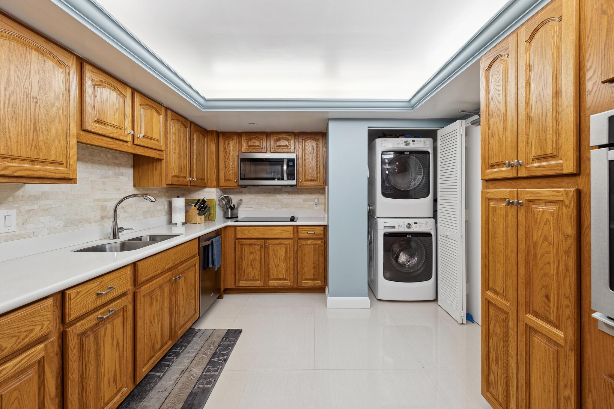 THE TOWER AT PORT ROYALE - Residential