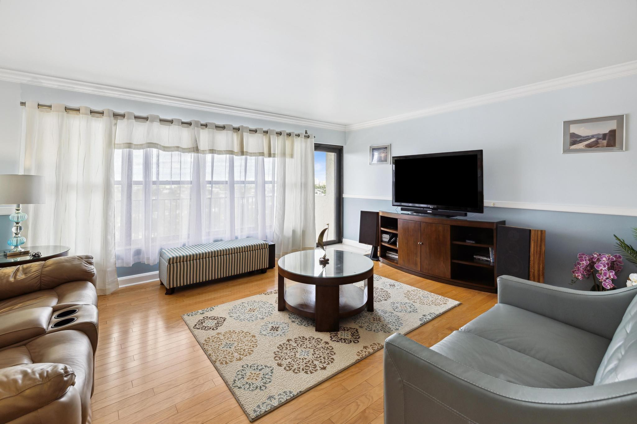 3200 Port Royale Drive 1208