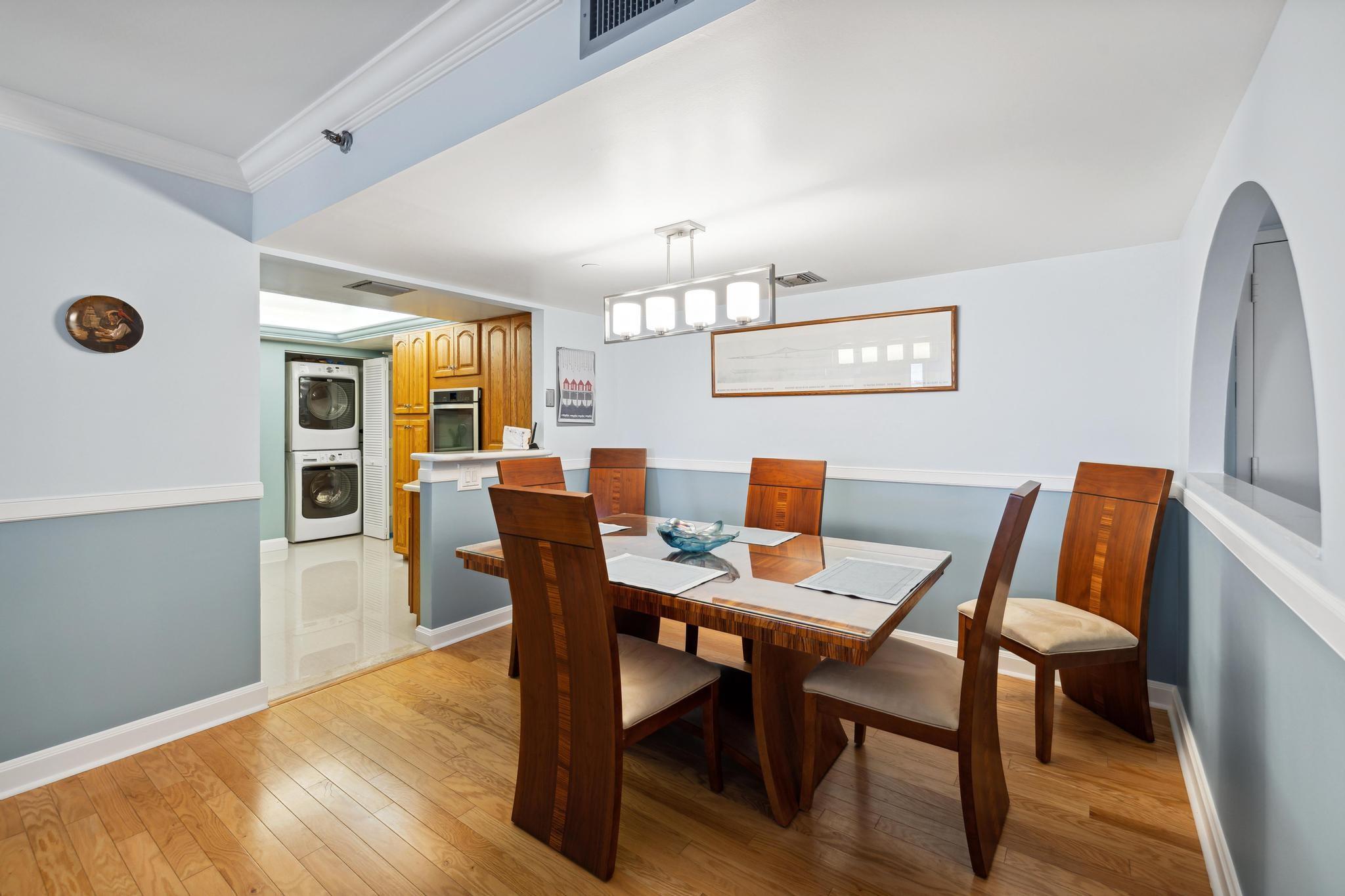 3200 Port Royale Dr 1208