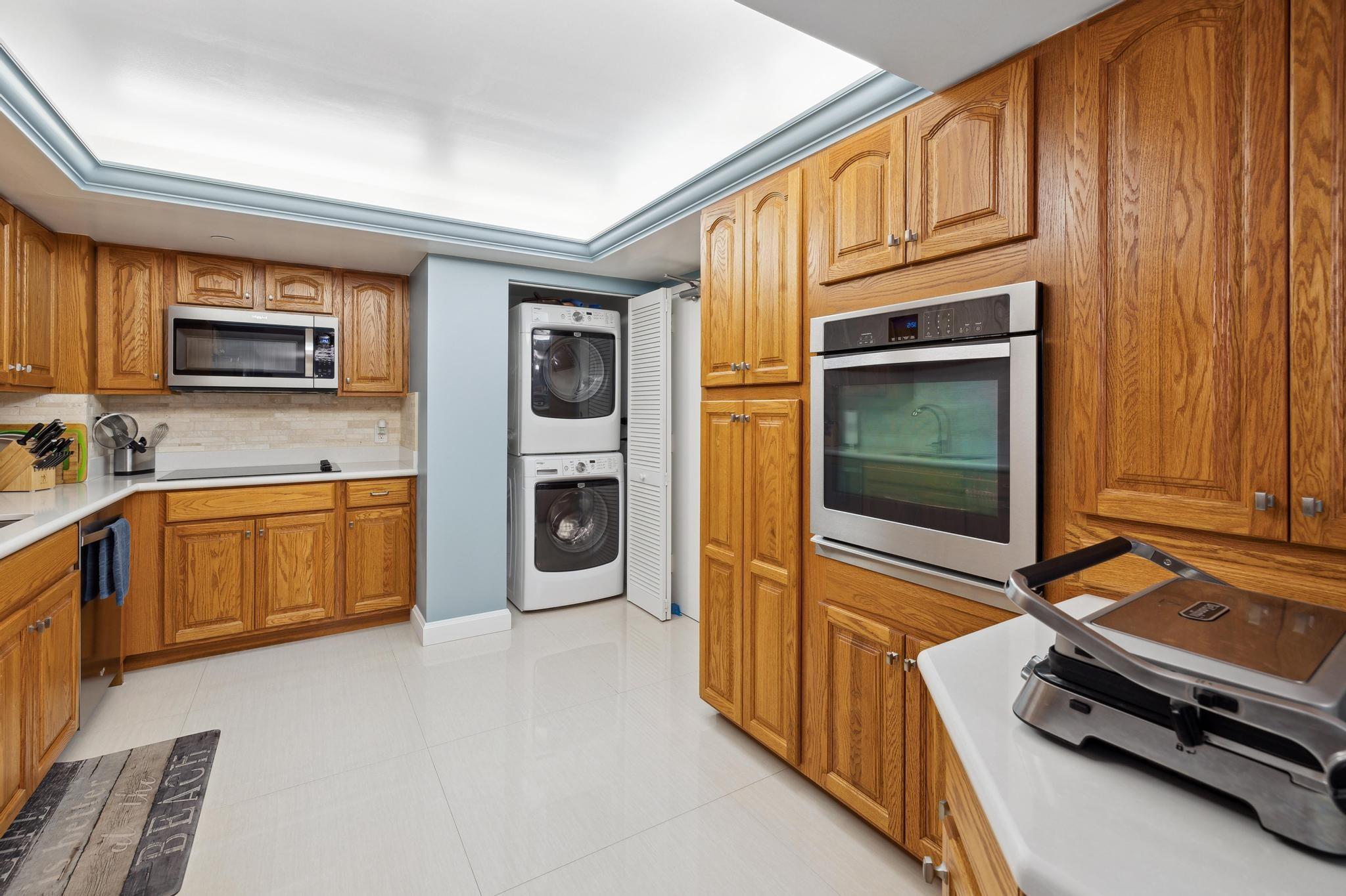 THE TOWER AT PORT ROYALE - Residential