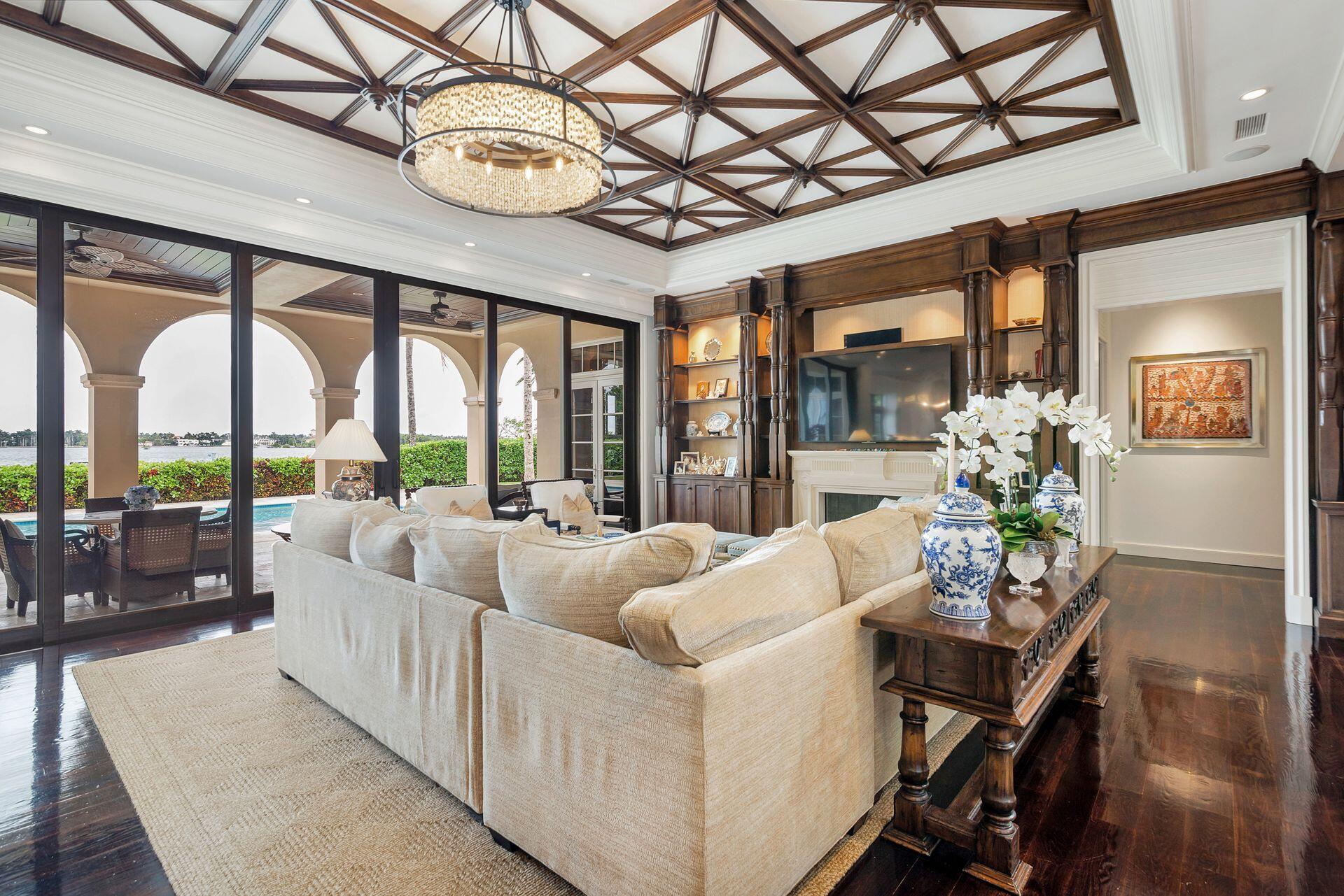 SOUTHLAND PARK - Residential