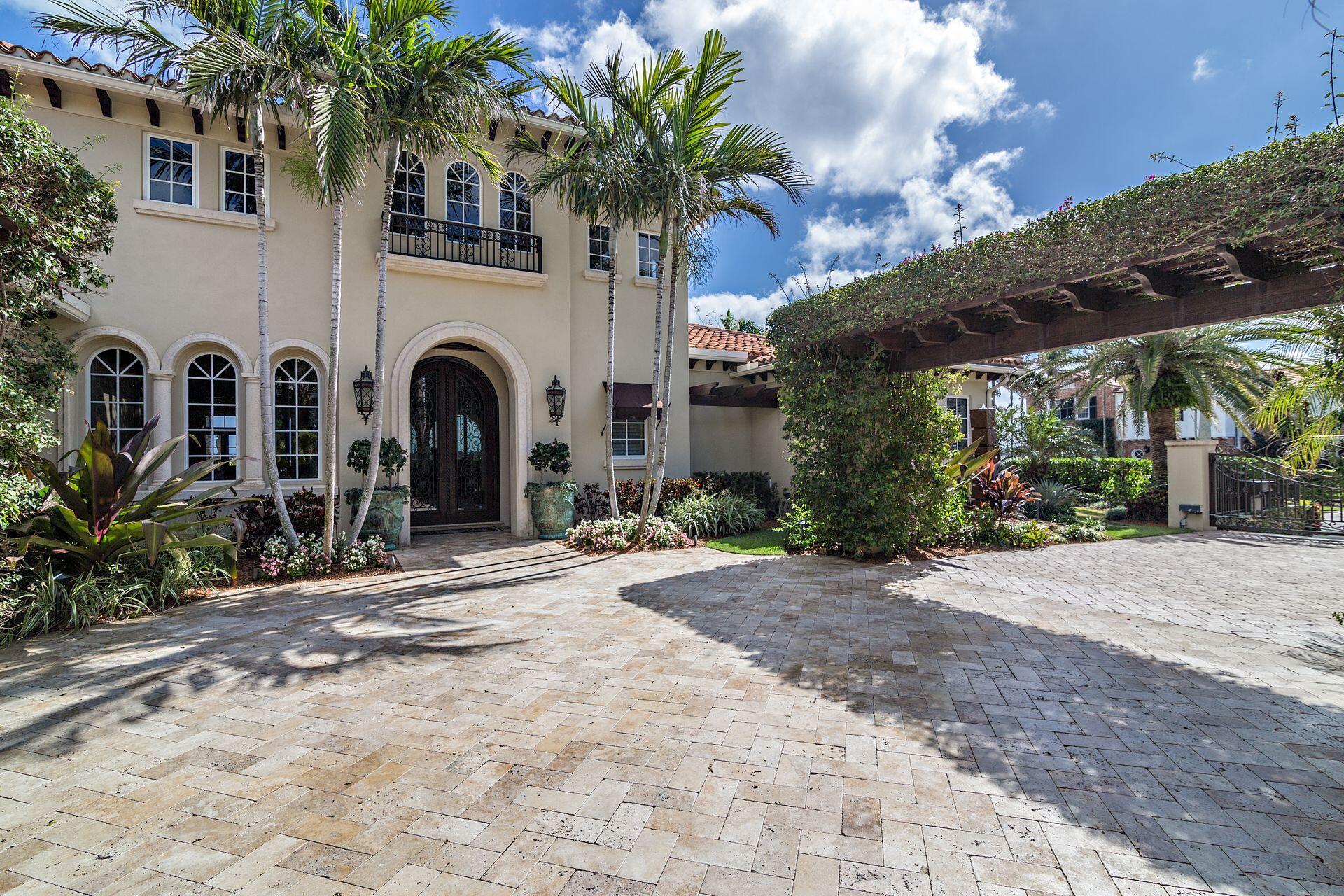 3215 S Flagler Drive