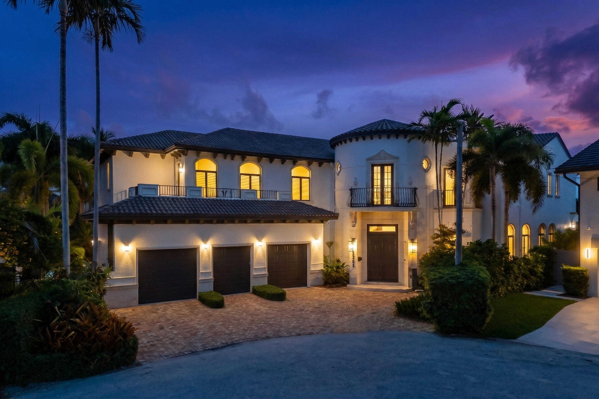 VENETIAN ISLES 1ST SEC - Residential