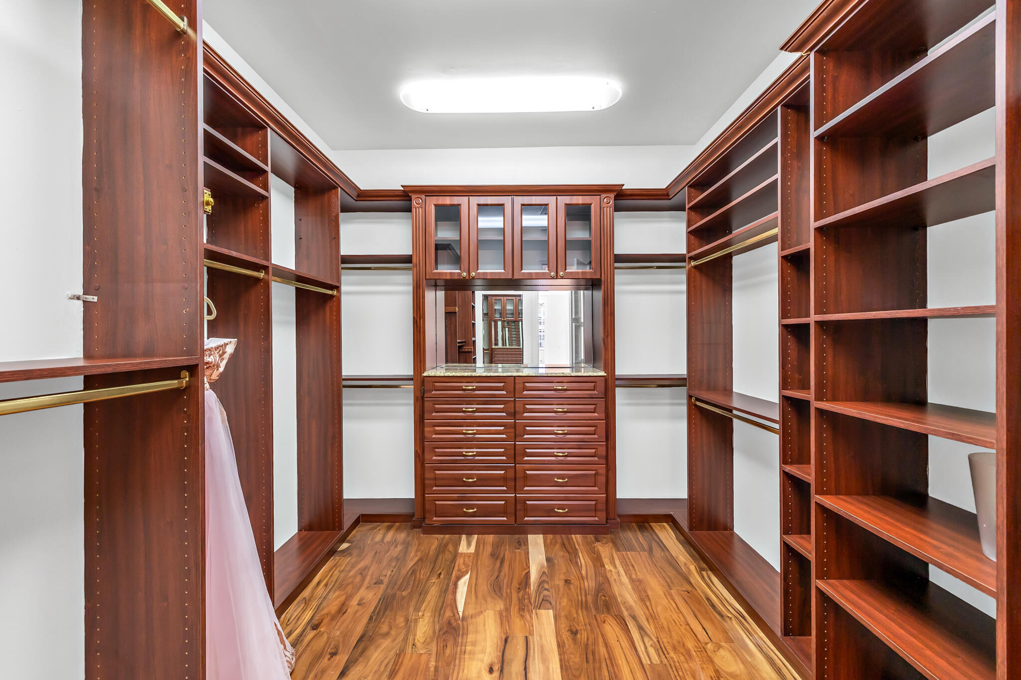 VENETIAN ISLES 1ST SEC - Residential