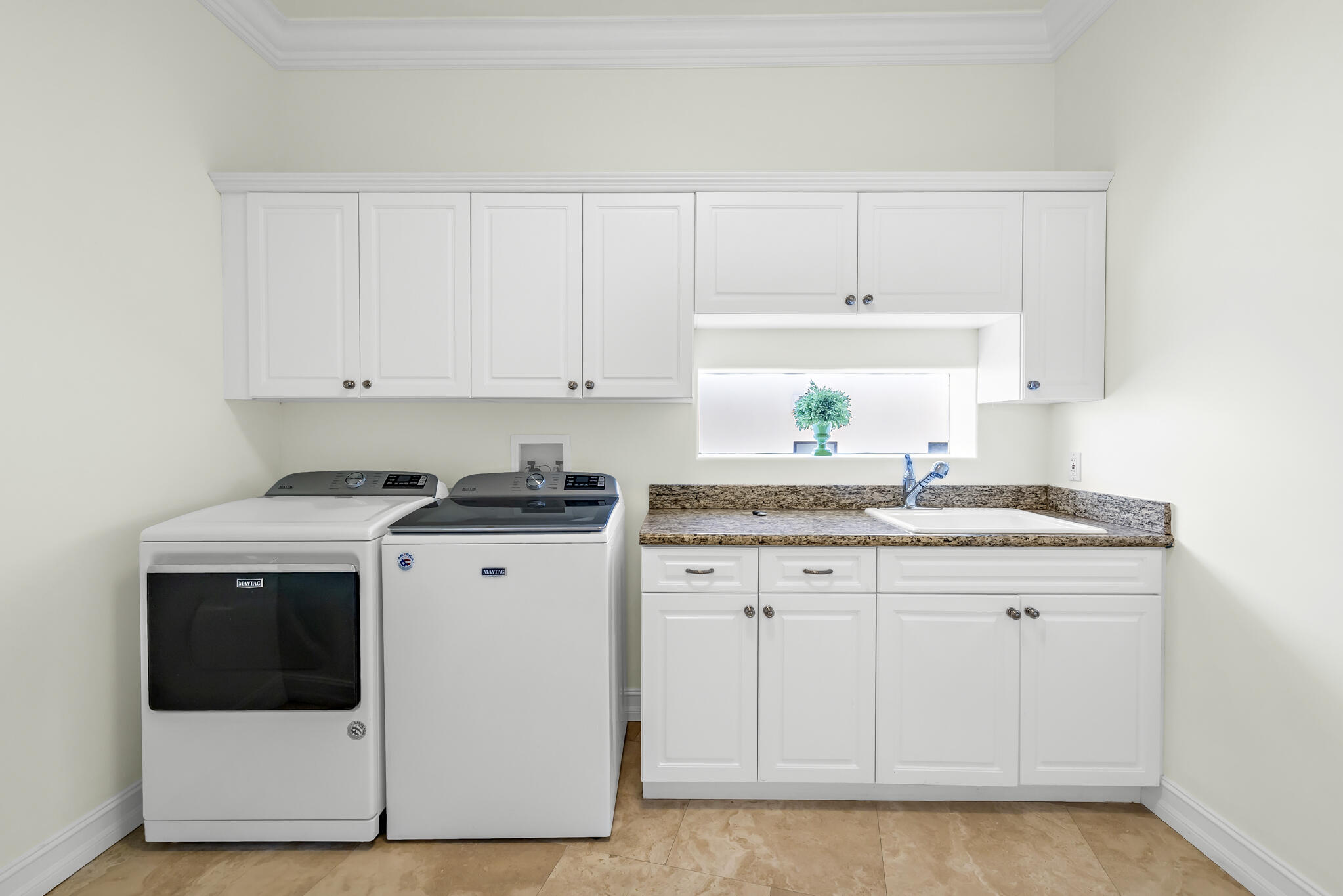 VENETIAN ISLES 1ST SEC - Residential