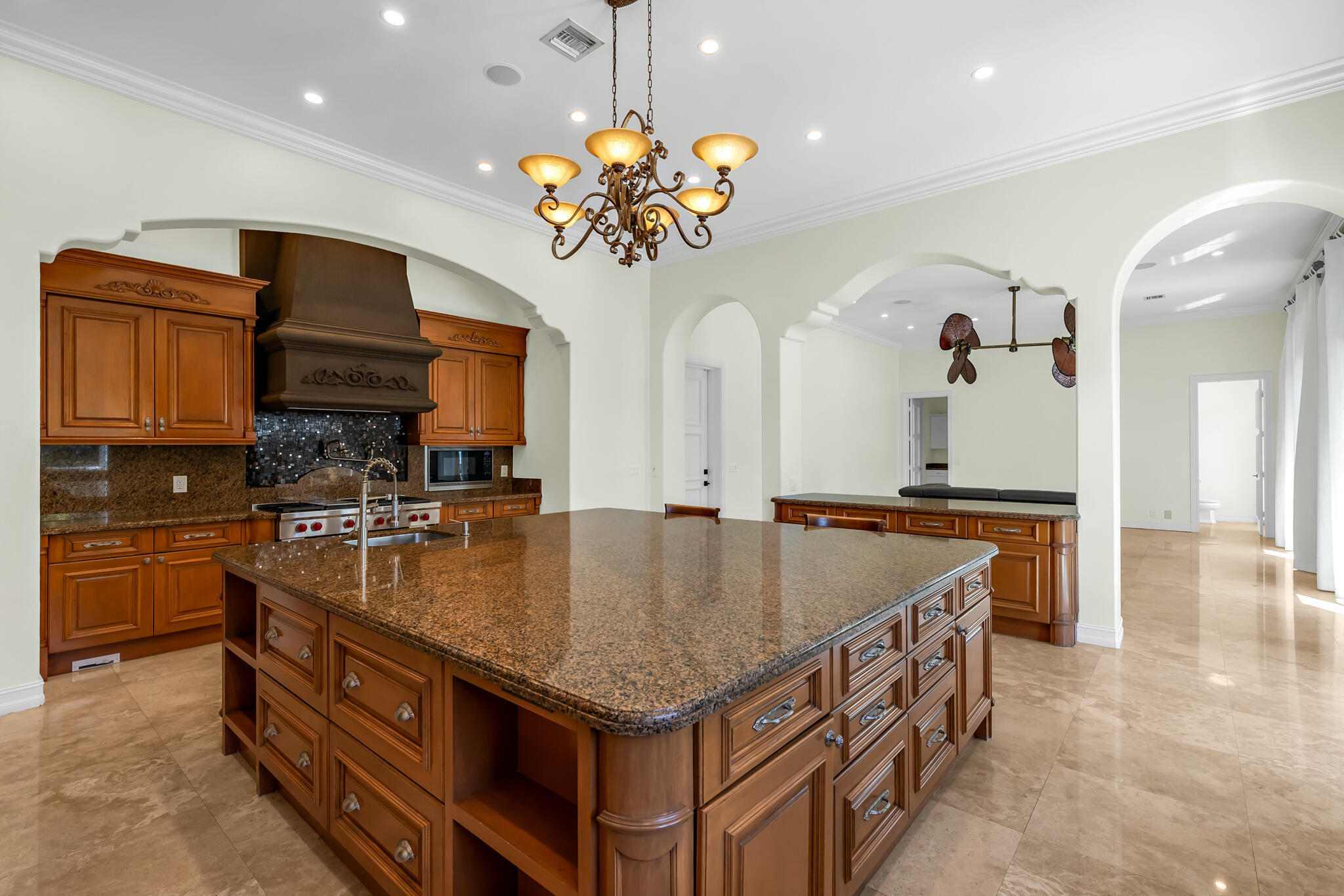 VENETIAN ISLES 1ST SEC - Residential