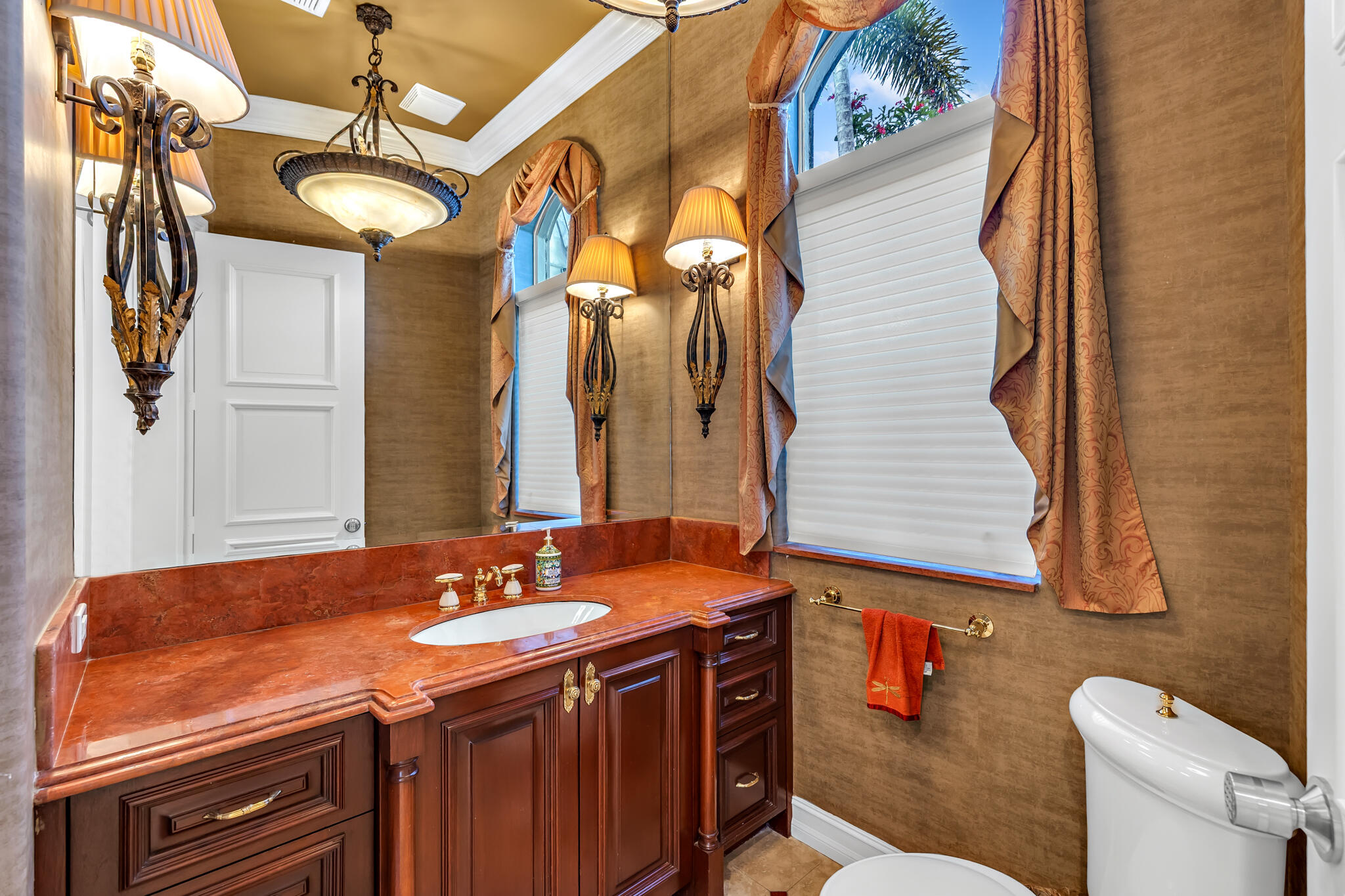 VENETIAN ISLES 1ST SEC - Residential