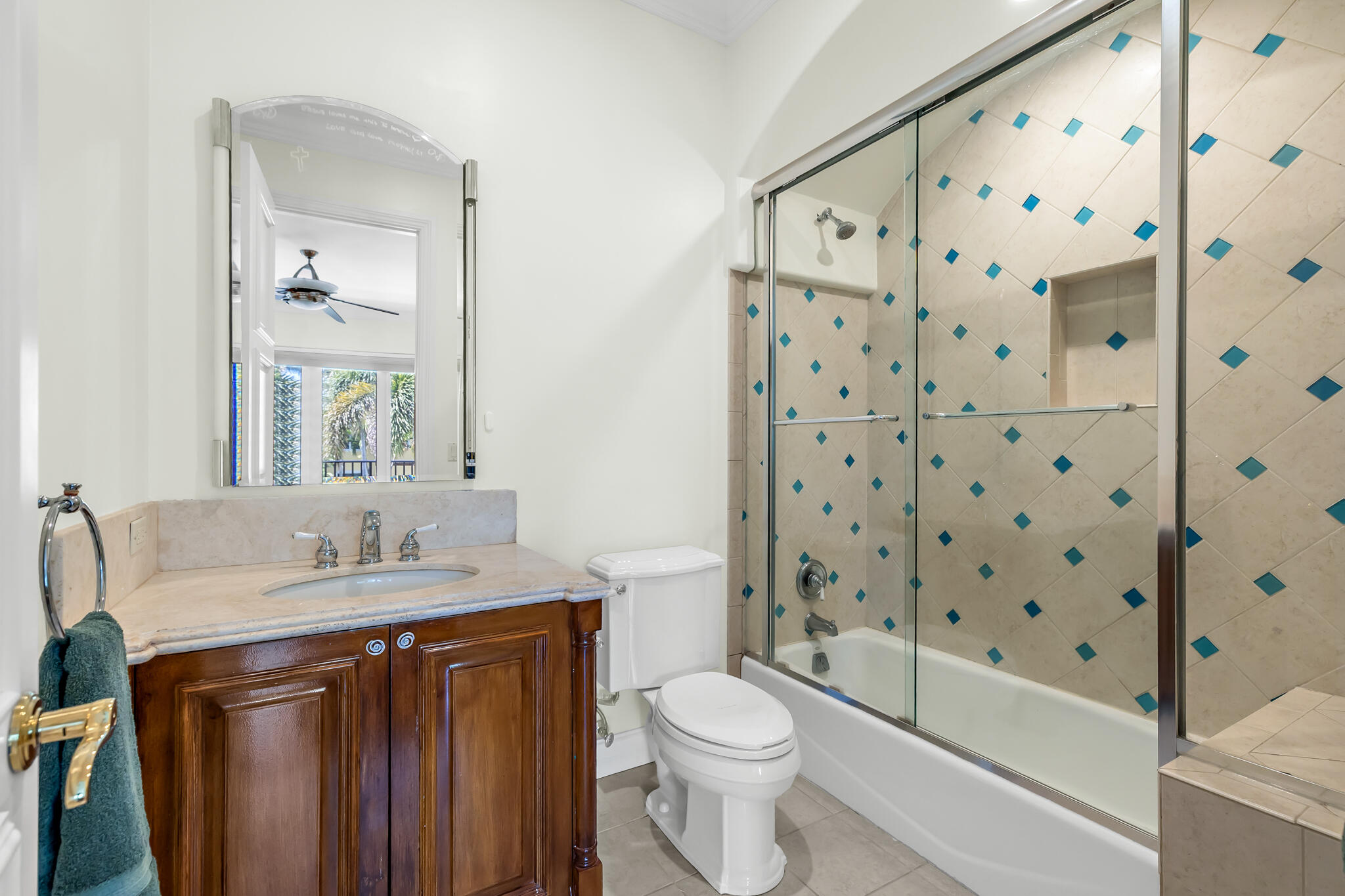 VENETIAN ISLES 1ST SEC - Residential