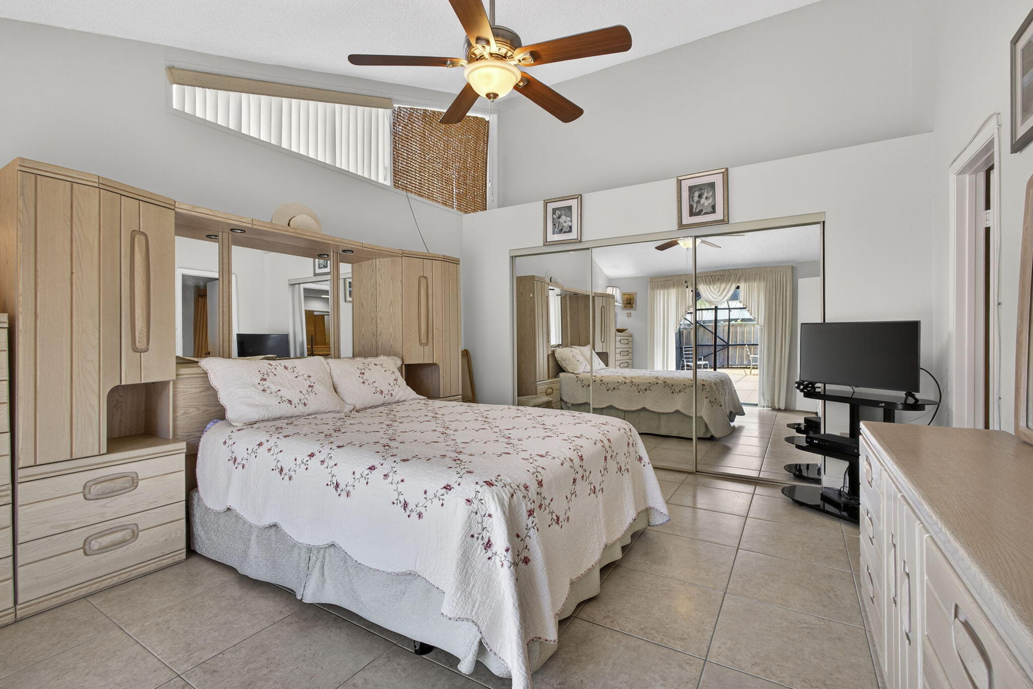 WESTWOOD GARDENS 1 - Residential