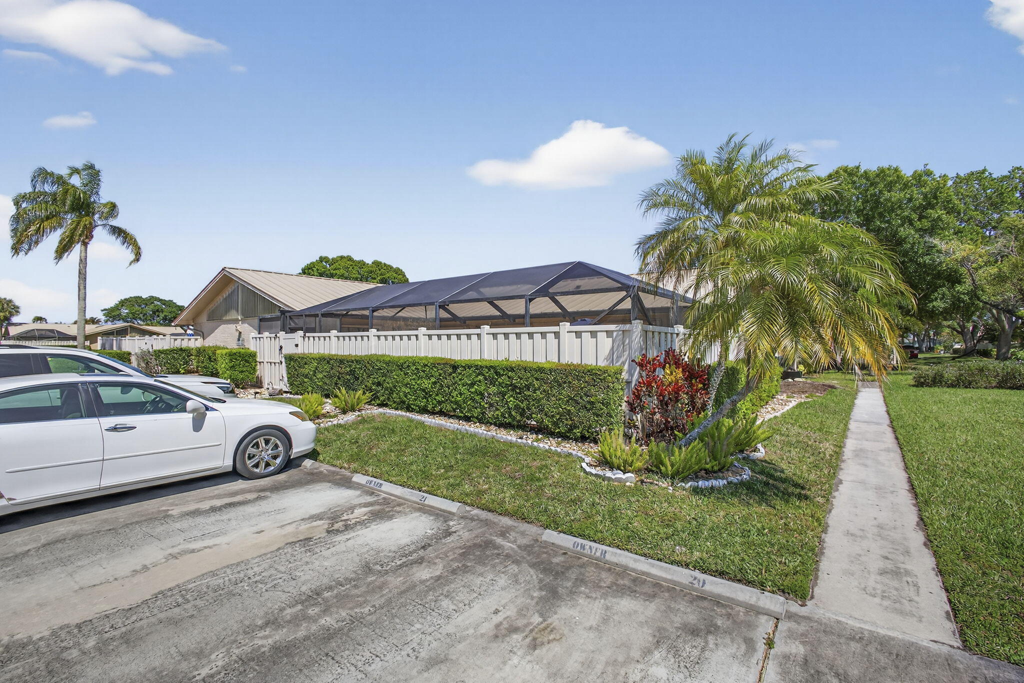 WESTWOOD GARDENS 1 - Residential