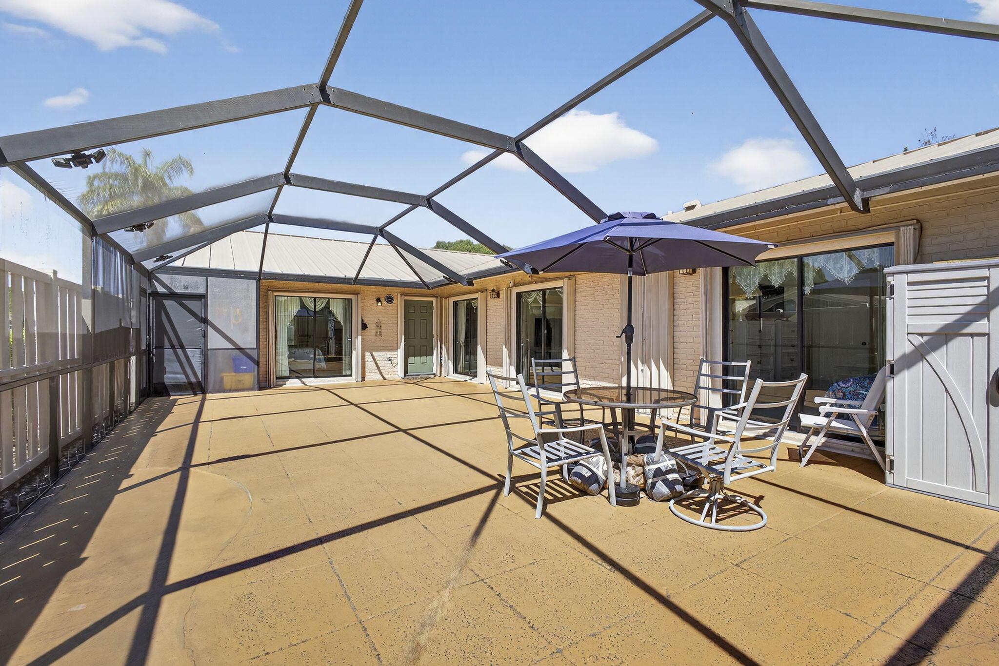 WESTWOOD GARDENS 1 - Residential