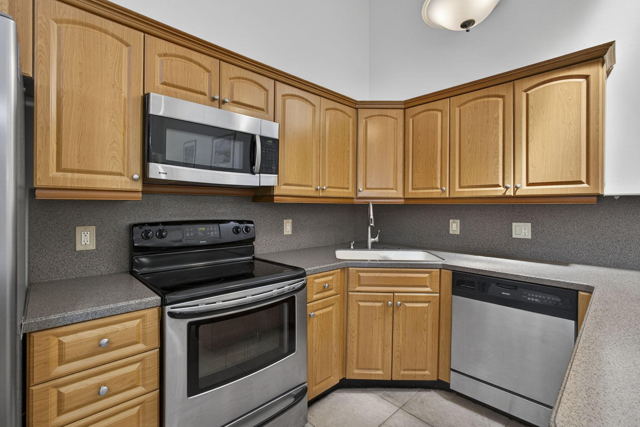 WESTWOOD GARDENS 1 - Residential