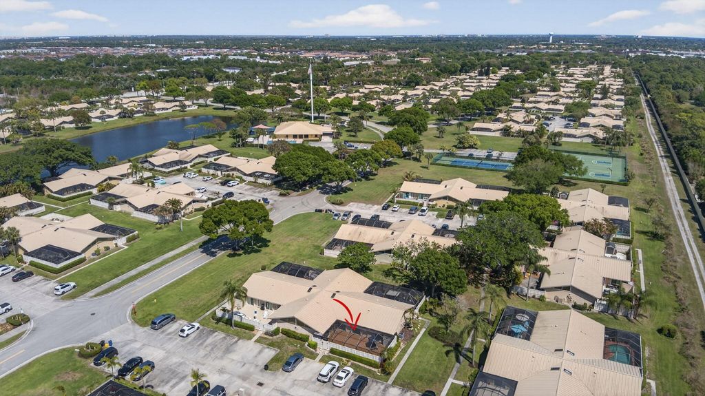 Photo of 5662 Golden Eagle Circle, Palm Beach Gardens, FL 33418 (MLS # B26007748)