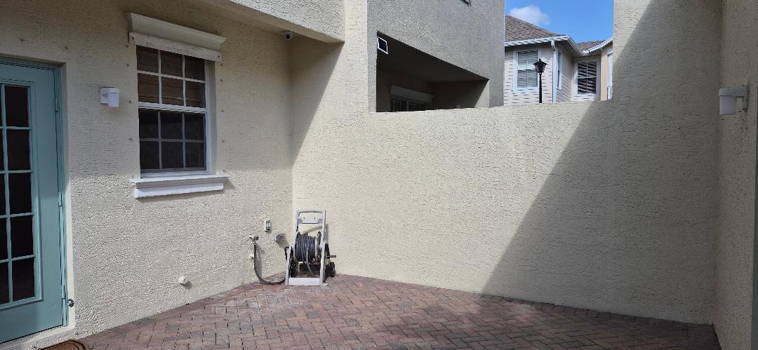 BOTANICA - Residential Lease