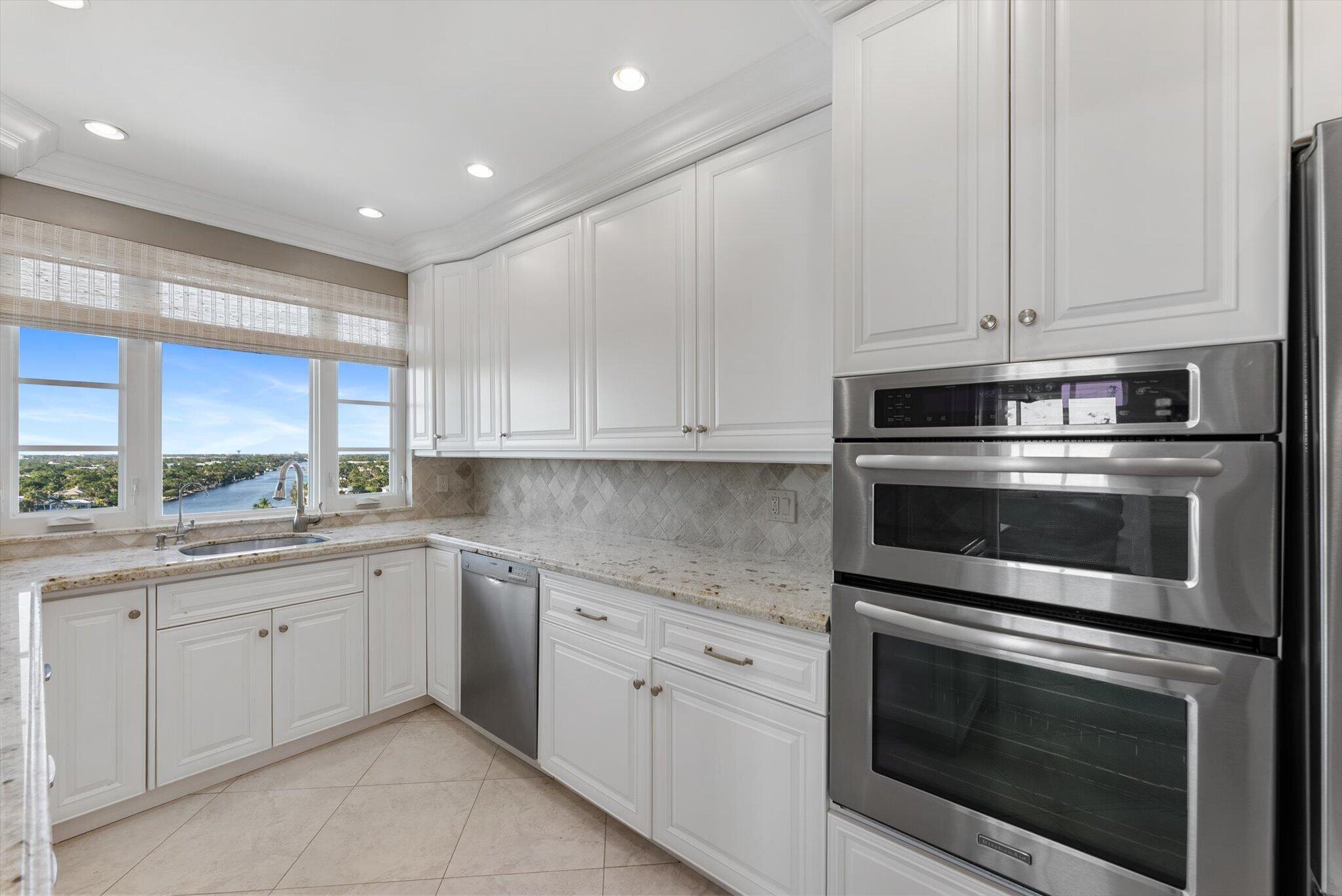 BARR TERRACE CONDO - Residential