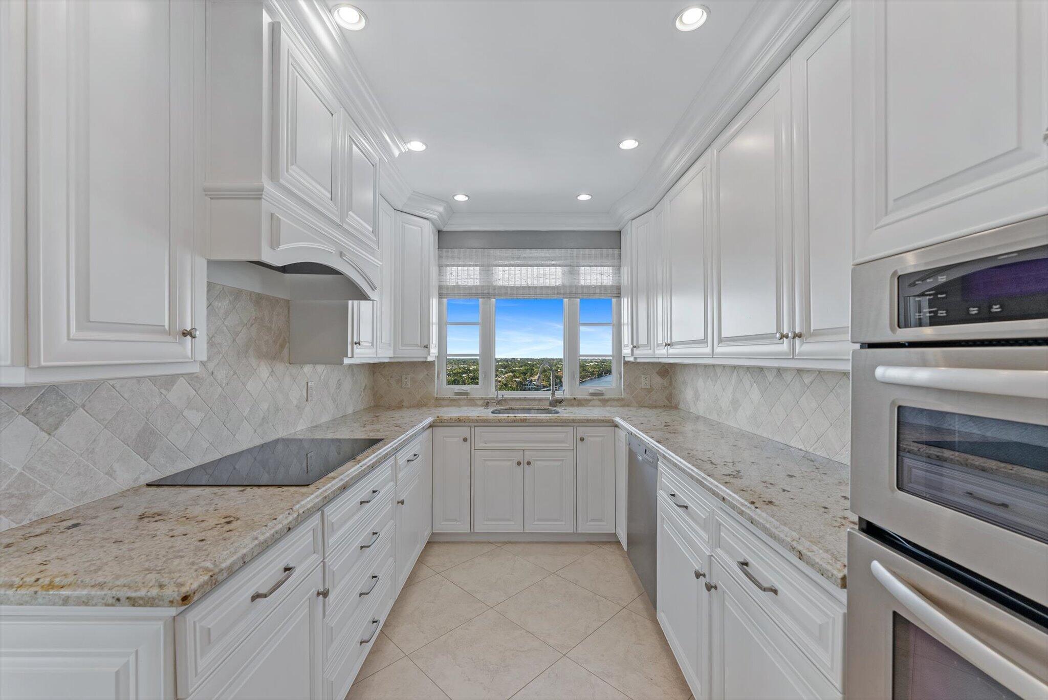 BARR TERRACE CONDO - Residential