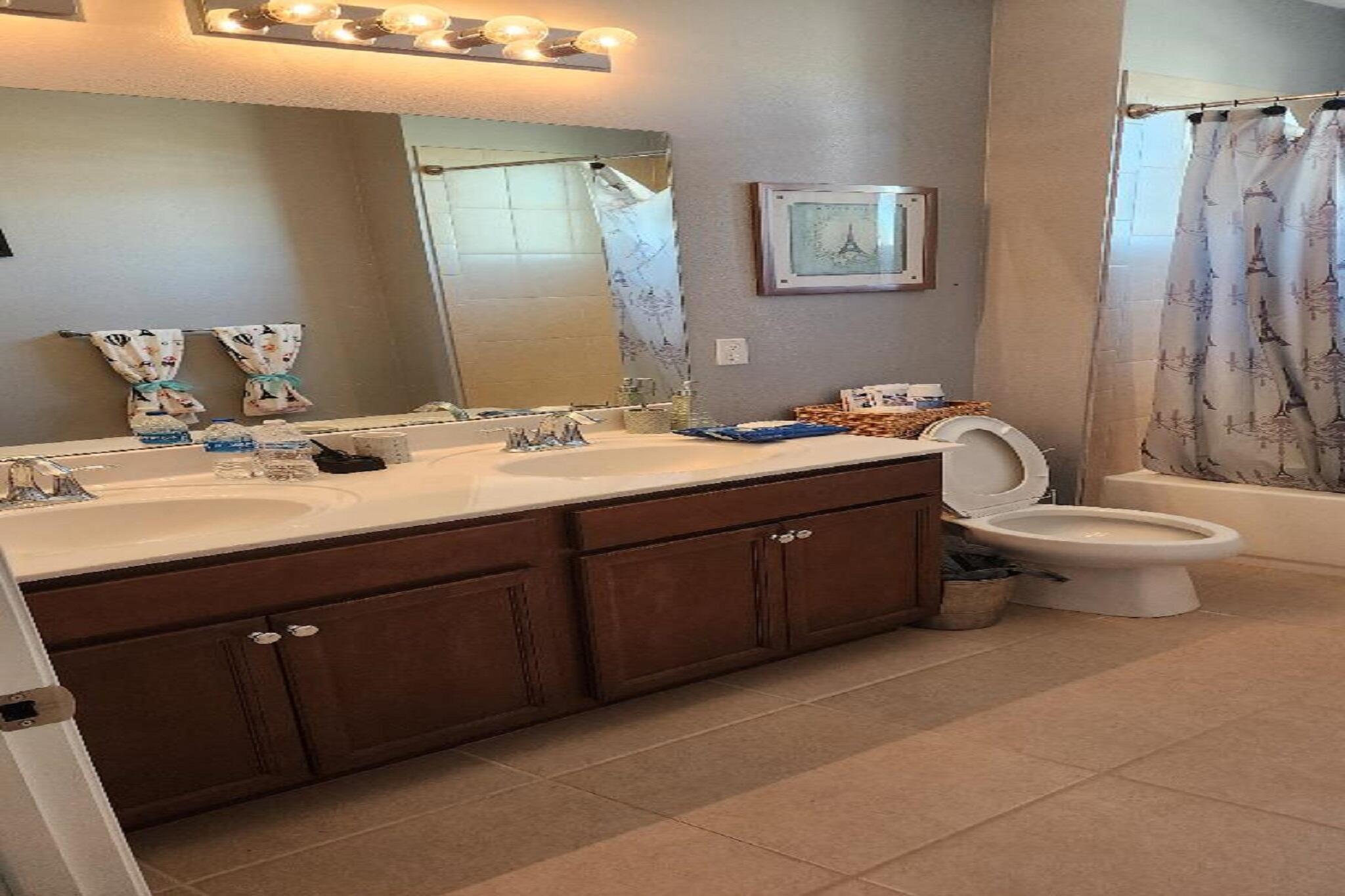 VIZCAYA FALLS PLAT 2 - Residential