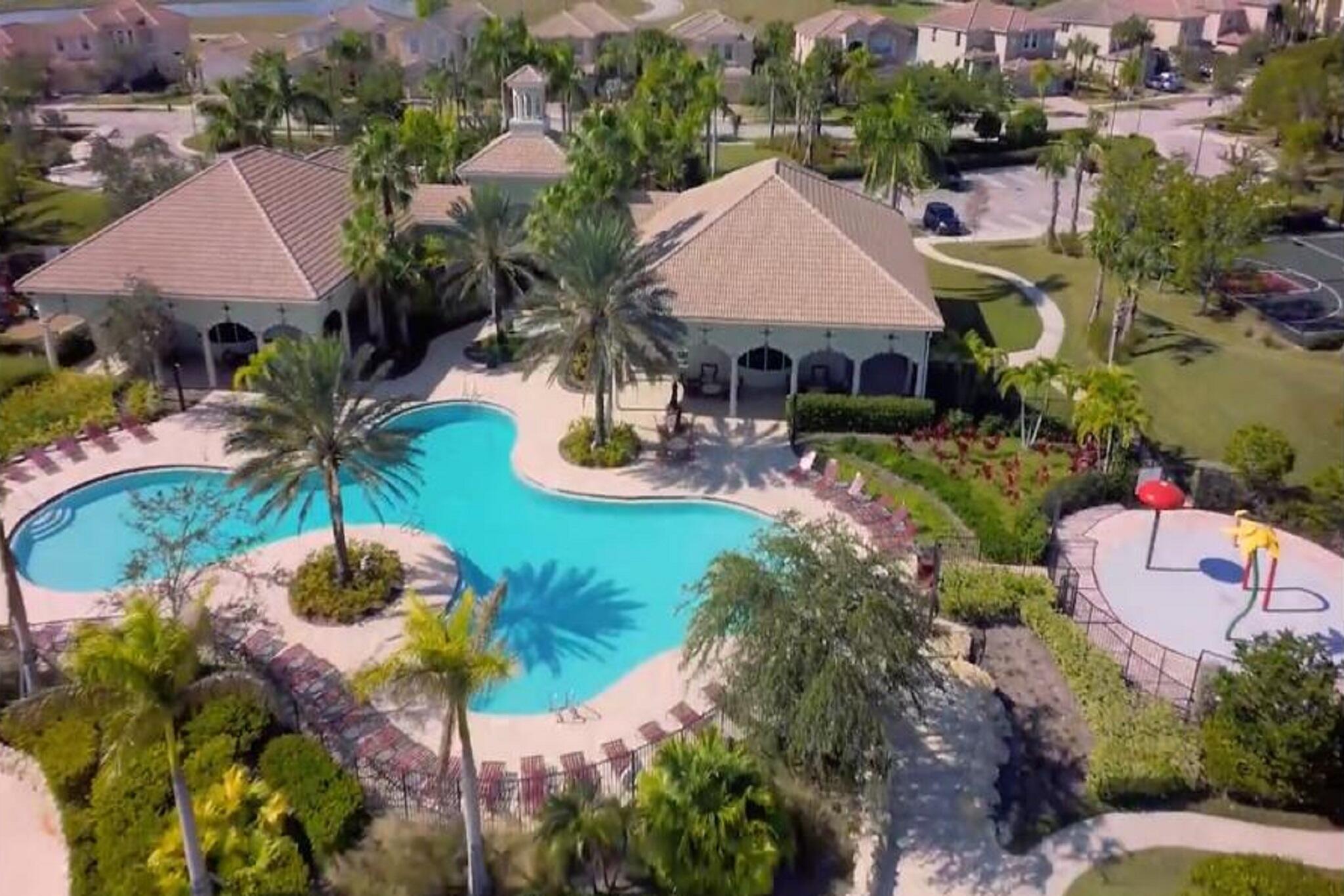 VIZCAYA FALLS PLAT 2 - Residential