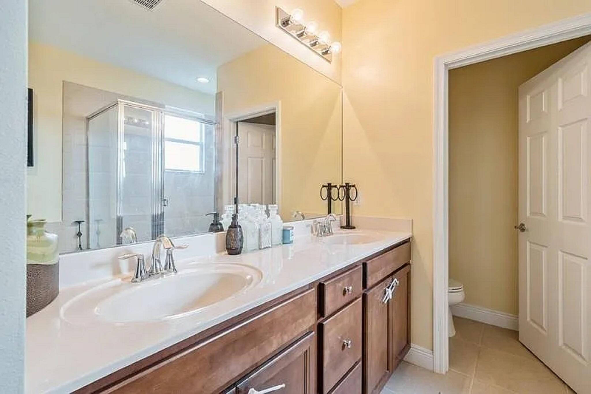 VIZCAYA FALLS PLAT 2 - Residential