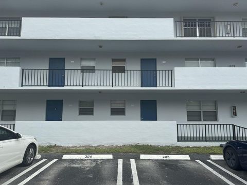 1630 Embassy Drive 102 West Palm Beach FL 33401