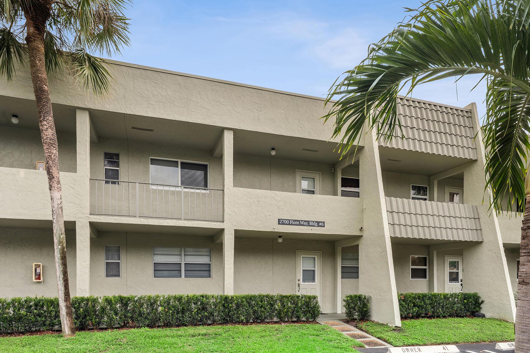 LAGO DEL REY CONDO - Residential