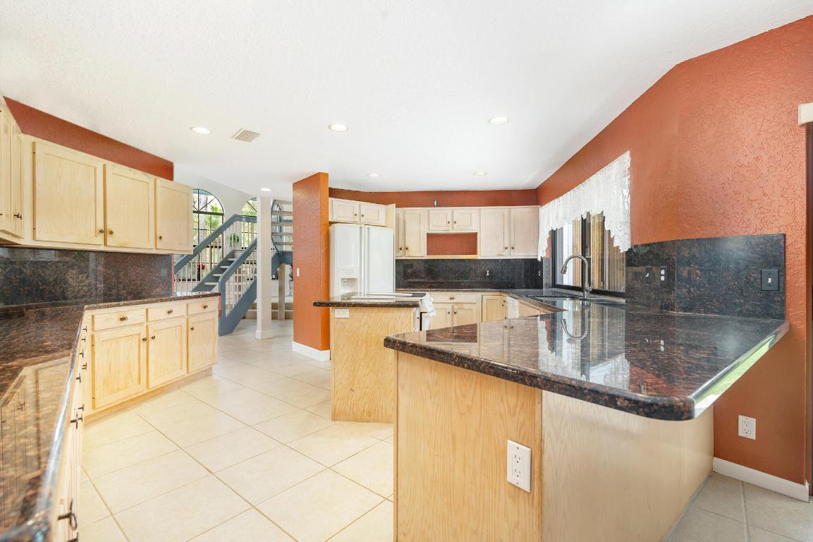 Palm Beach Gardens, Florida, 33418, United States, 4 Bedrooms Bedrooms, ,4 BathroomsBathrooms,Residential,Contingent,2024524