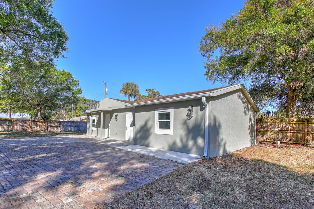 Photo of 404 N 38 Street, Fort Pierce, FL 34947 (MLS # R11162255)