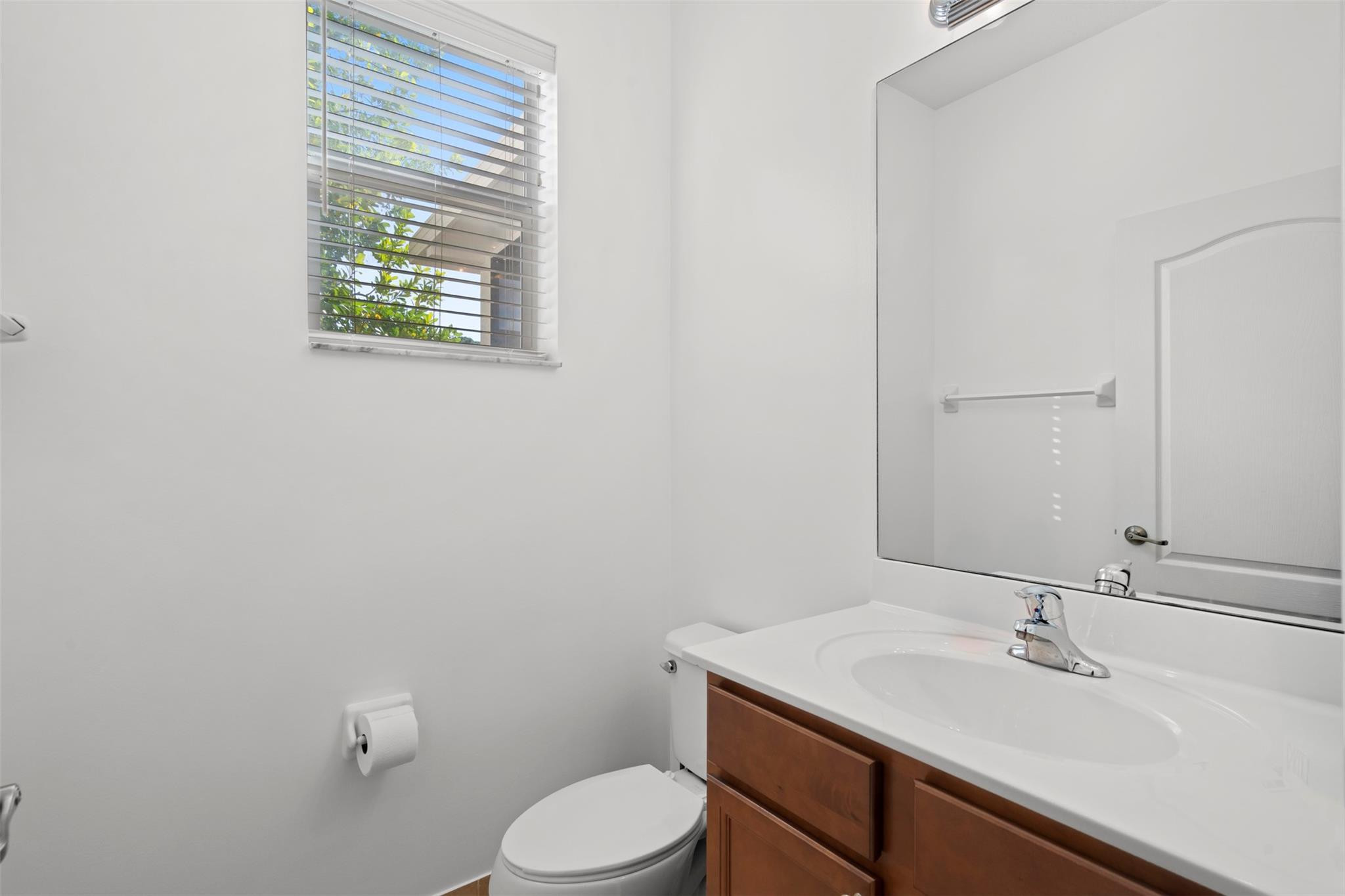 River Marina PUD Ph 3 & 5 - Residential Lease