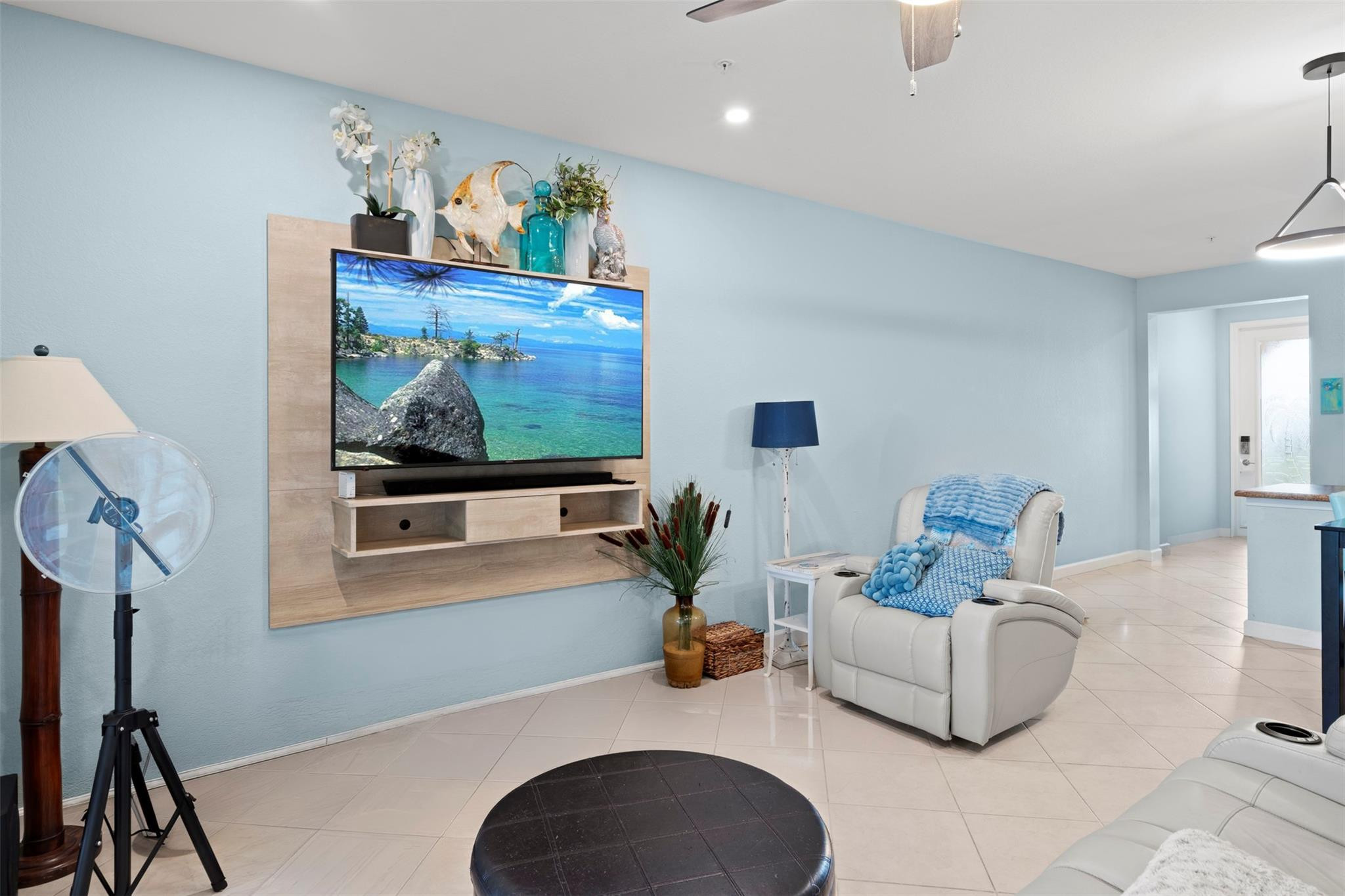 River Marina PUD Ph 3 & 5 - Residential Lease