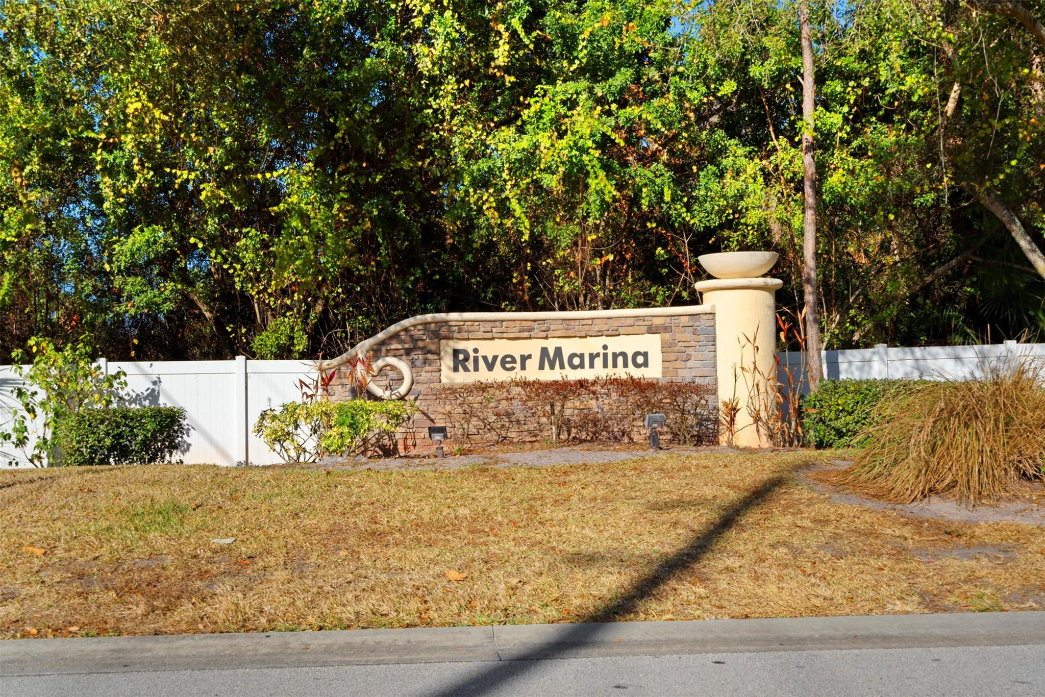 River Marina PUD Ph 3 & 5 - Residential Lease