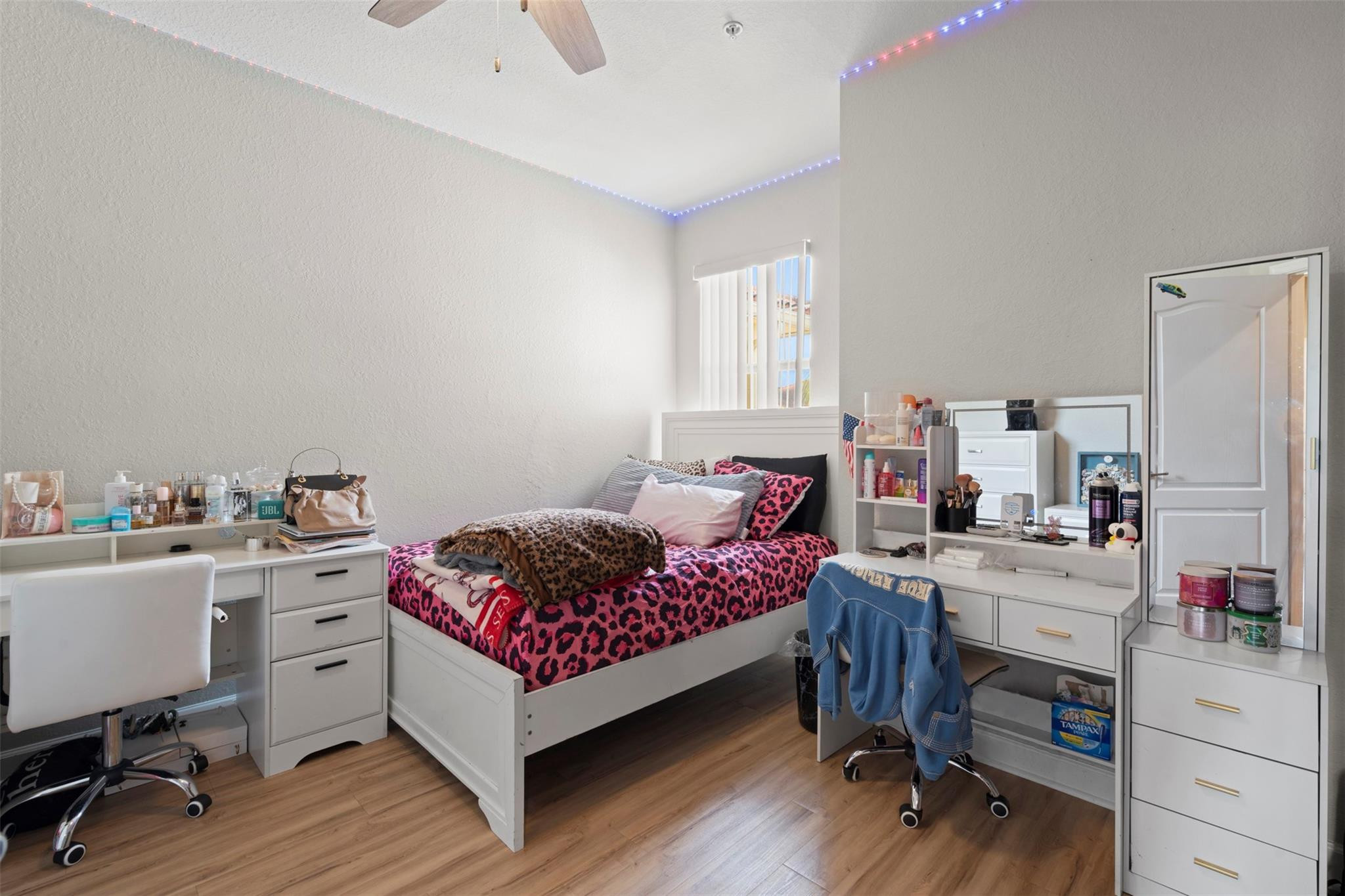 River Marina PUD Ph 3 & 5 - Residential Lease