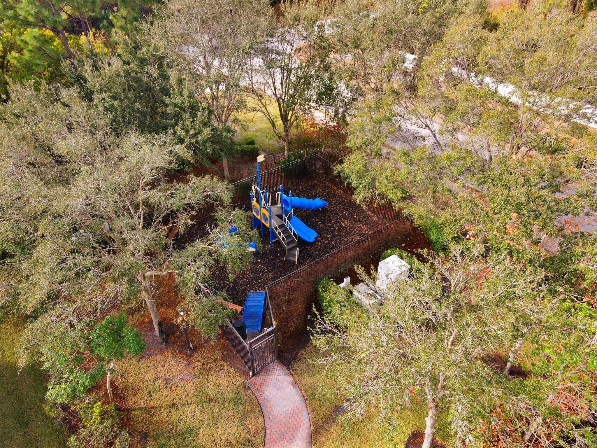 River Marina PUD Ph 3 & 5 - Residential Lease