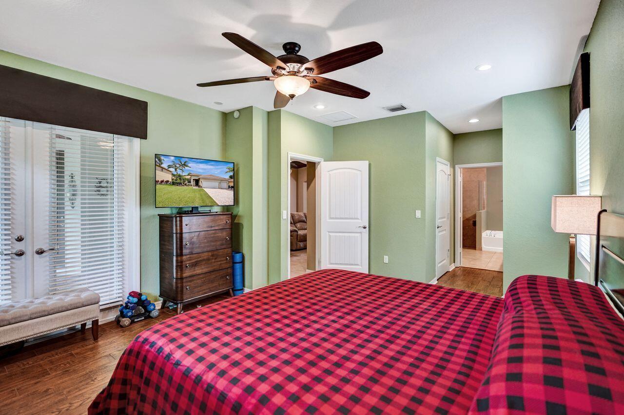 LYONS RANCHES - Residential Lease