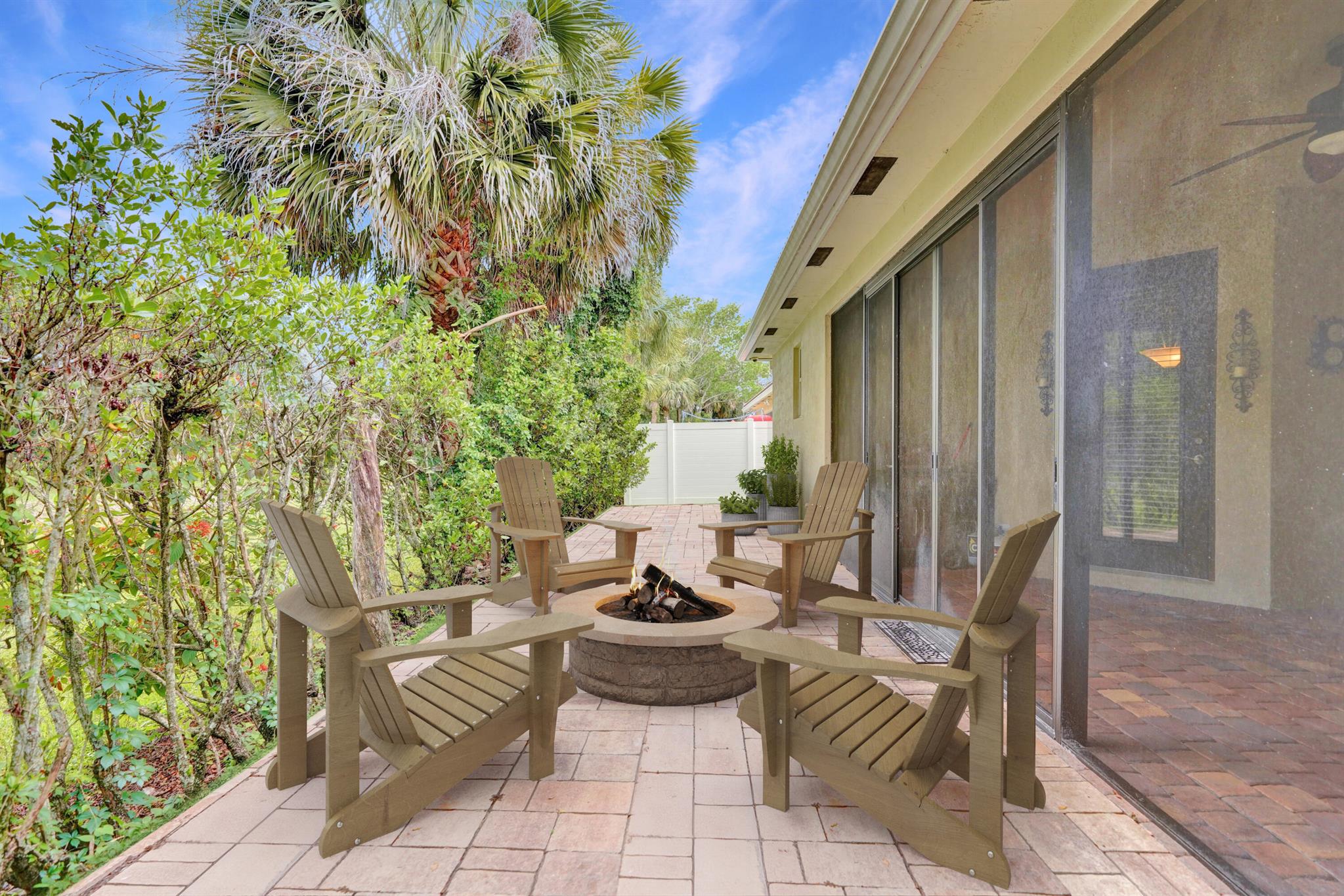 LYONS RANCHES - Residential Lease