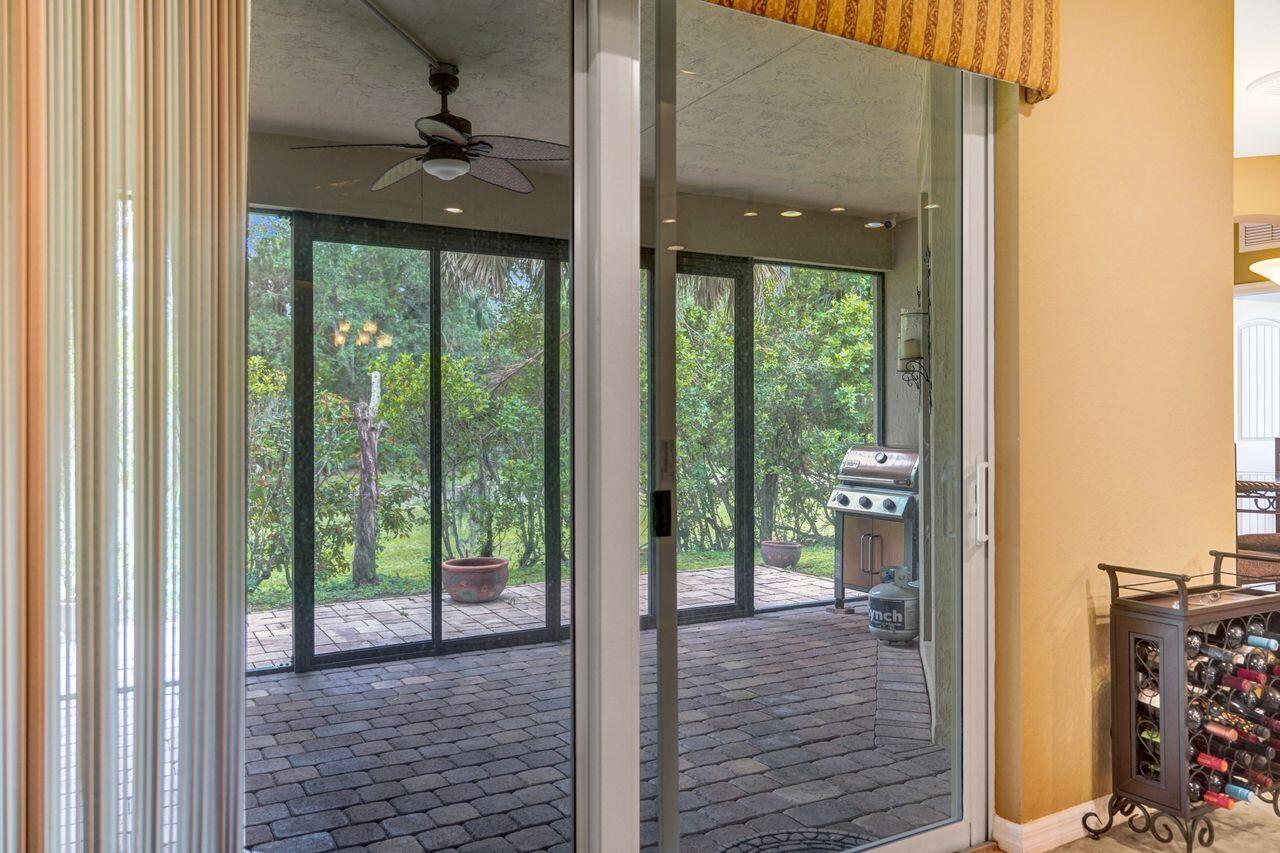 LYONS RANCHES - Residential Lease