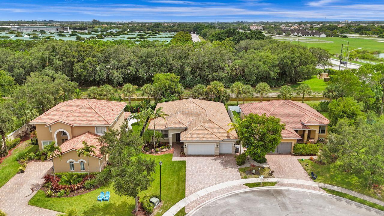 LYONS RANCHES - Residential Lease