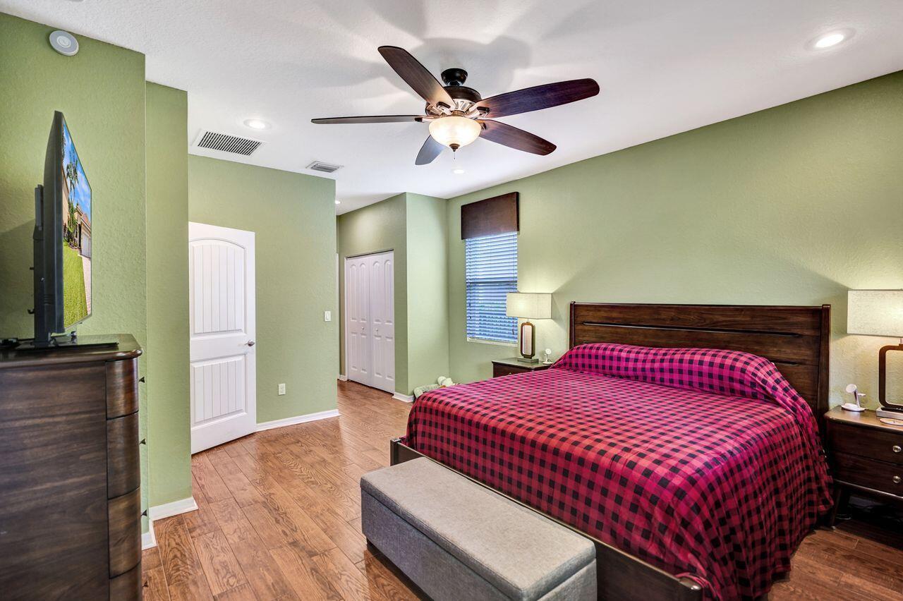 LYONS RANCHES - Residential Lease