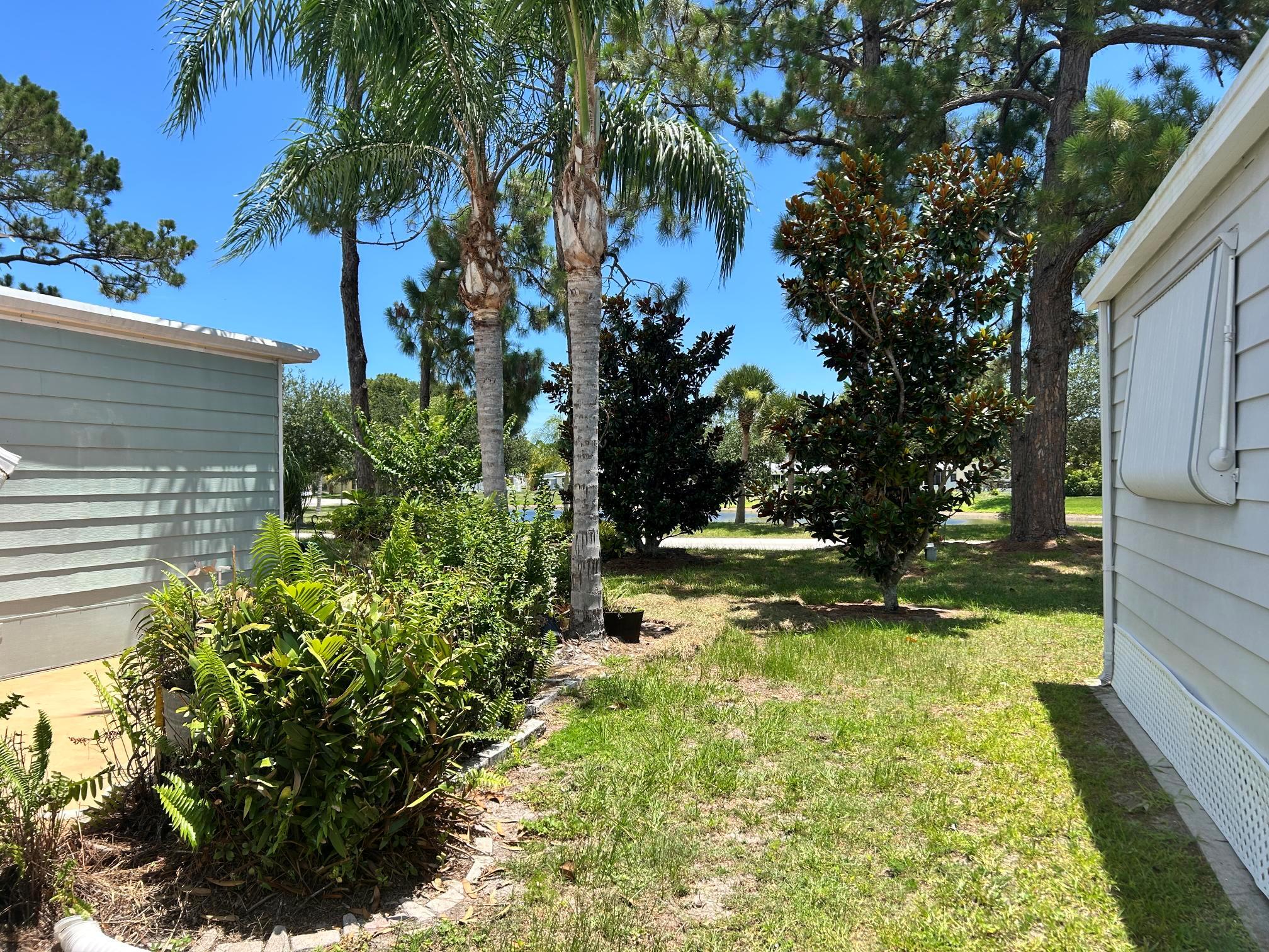 Spanish Lakes Country Clu - Residential