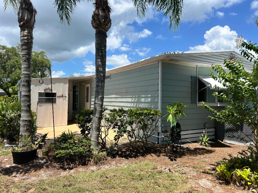 Spanish Lakes Country Club Village - Residential