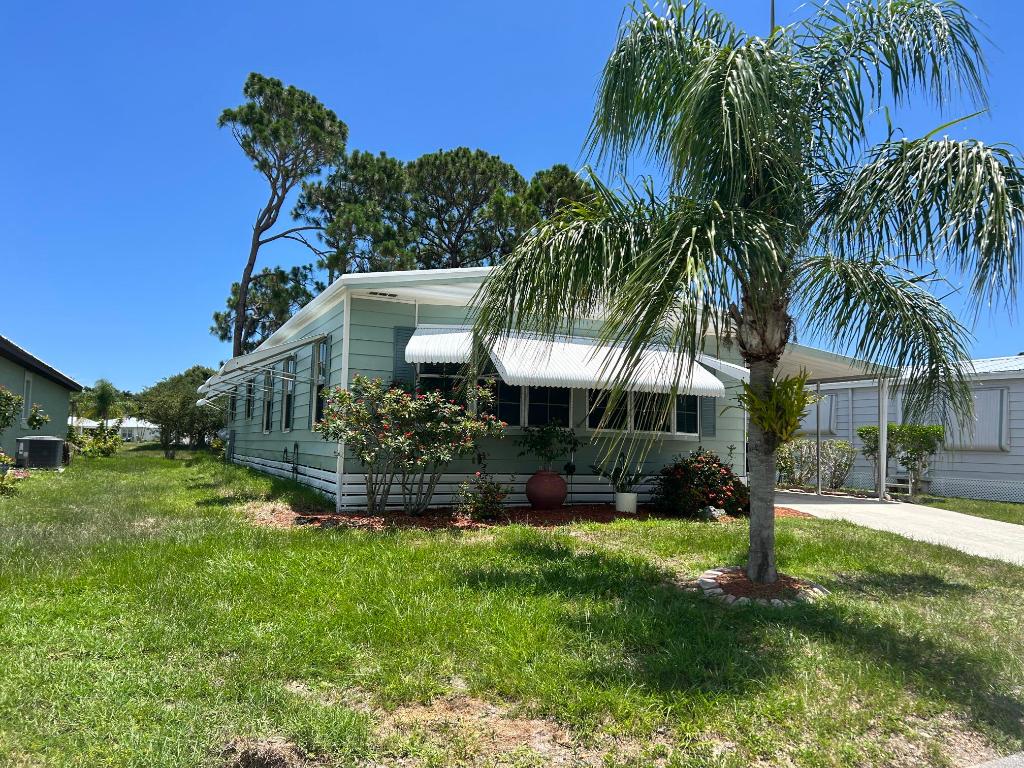 Spanish Lakes Country Club Village - Residential