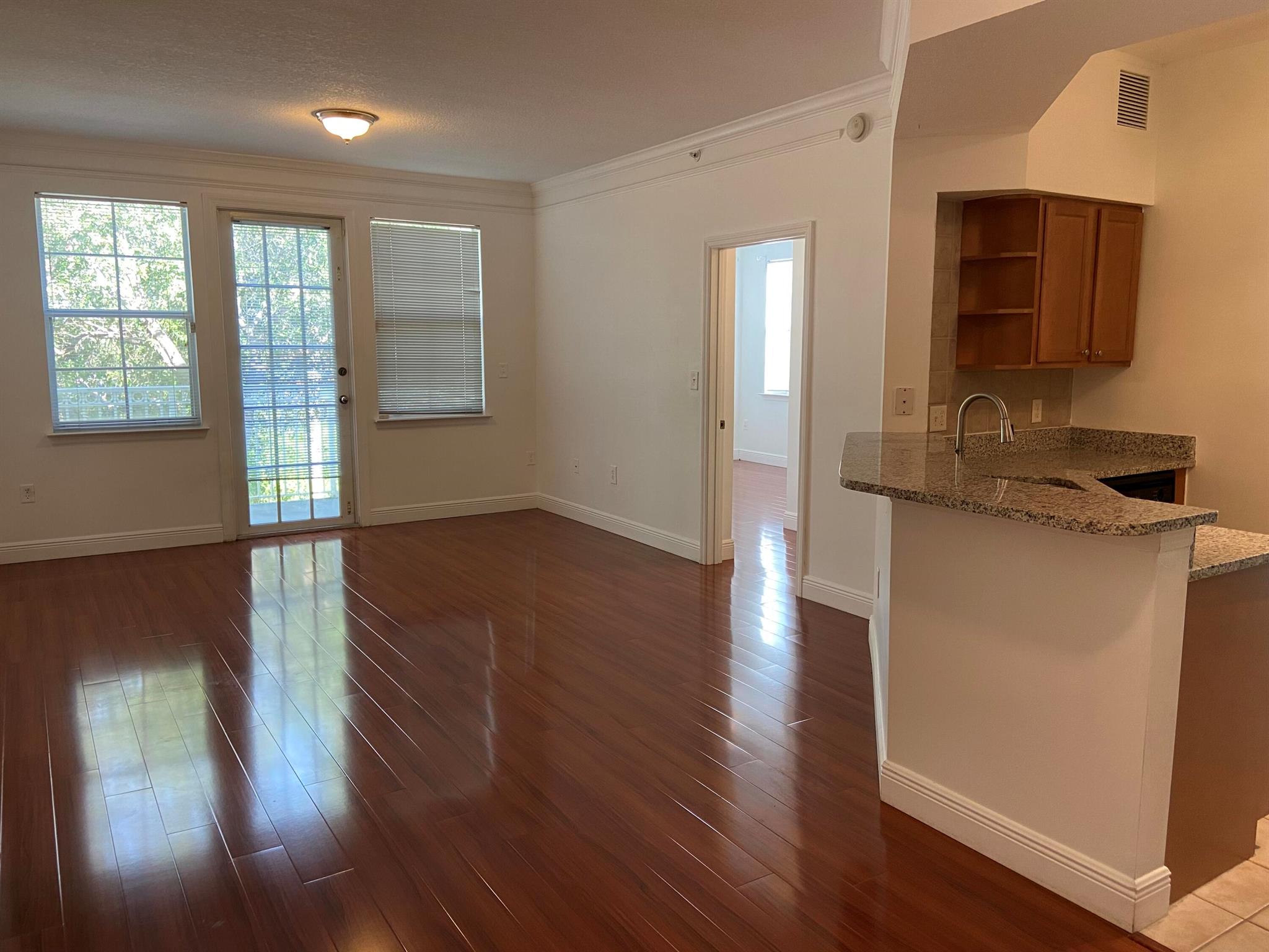 Mezzano Condo - Residential Lease