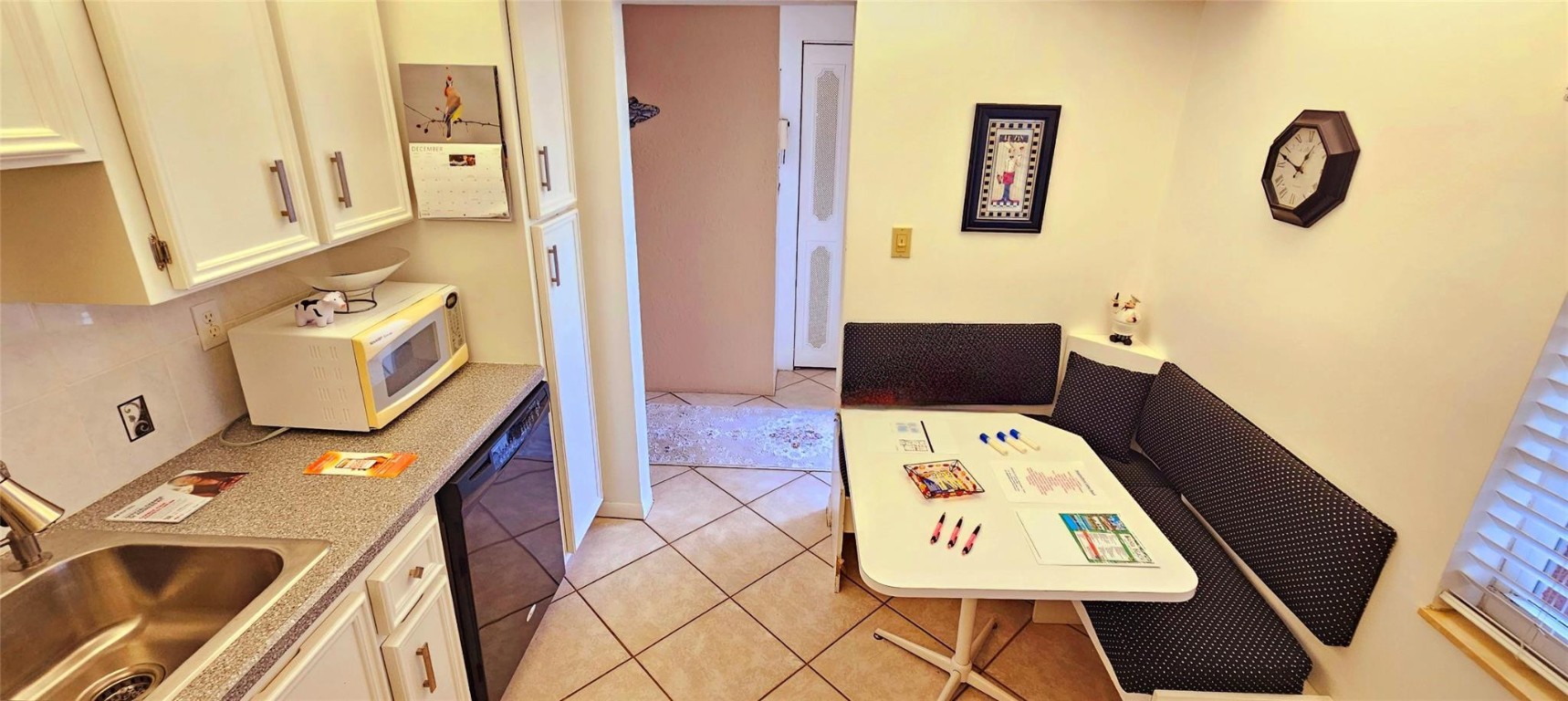 Meadowbrook Lakes View C - Residential Lease