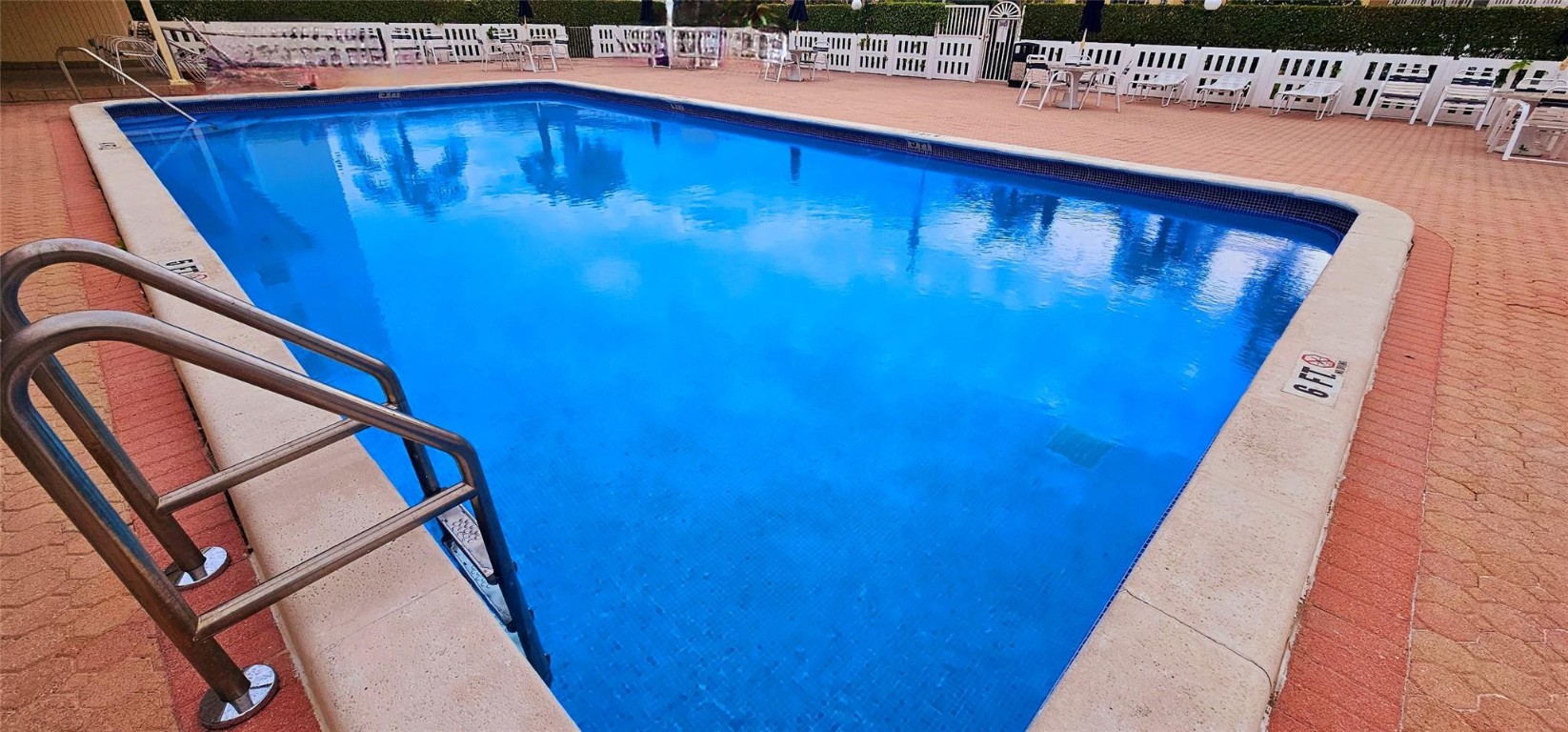 Meadowbrook Lakes View C - Residential Lease