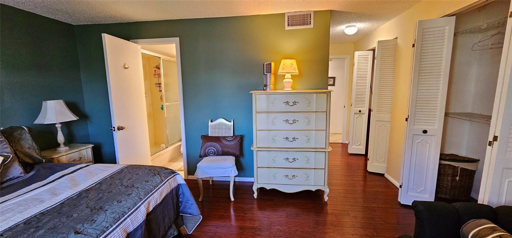 Meadowbrook Lakes View C - Residential Lease