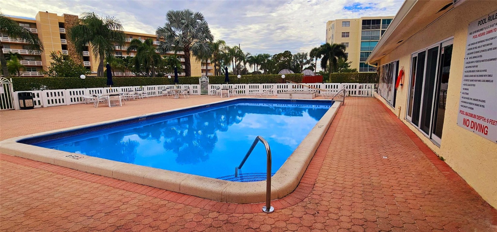 Meadowbrook Lakes View C - Residential Lease