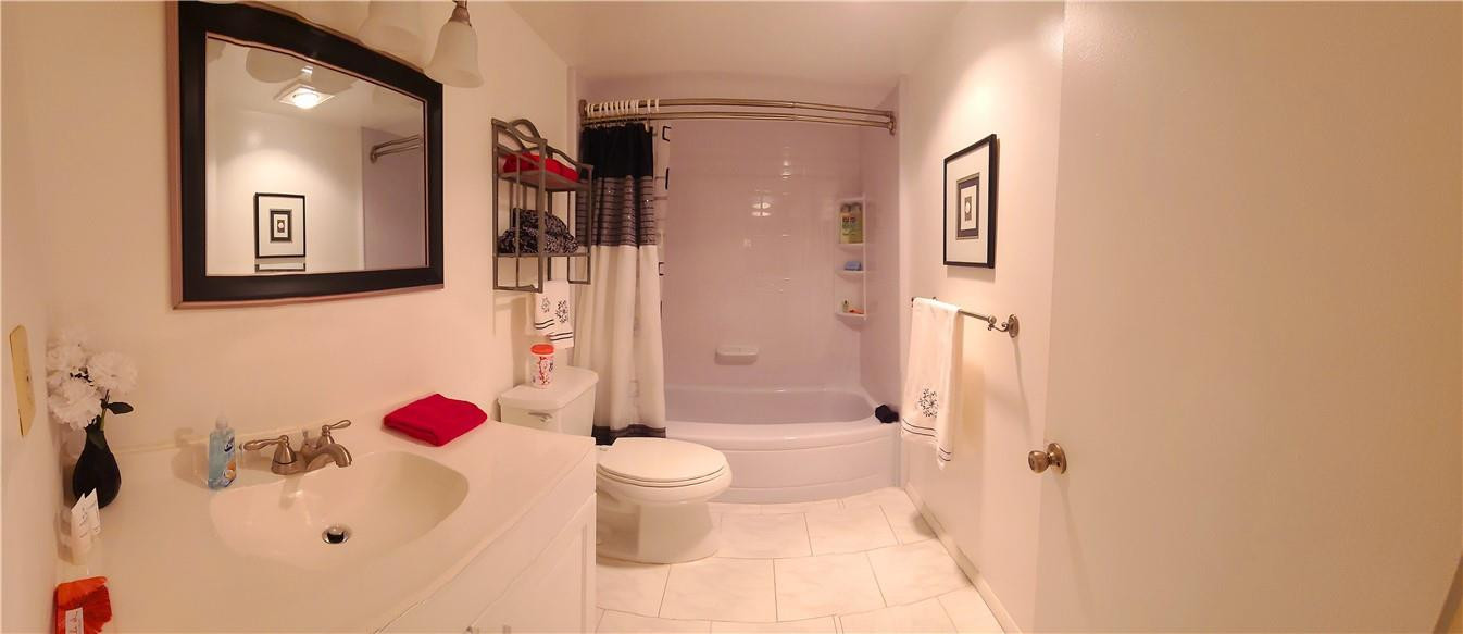 Meadowbrook Lakes View C - Residential Lease