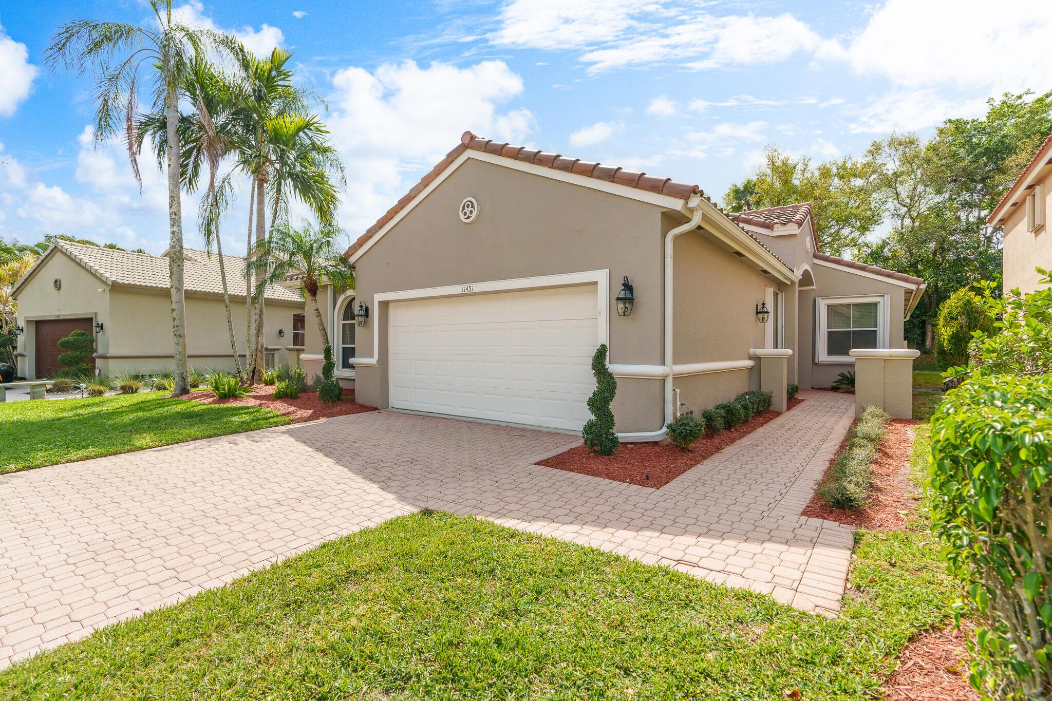 11451 Sea Grass Circle
