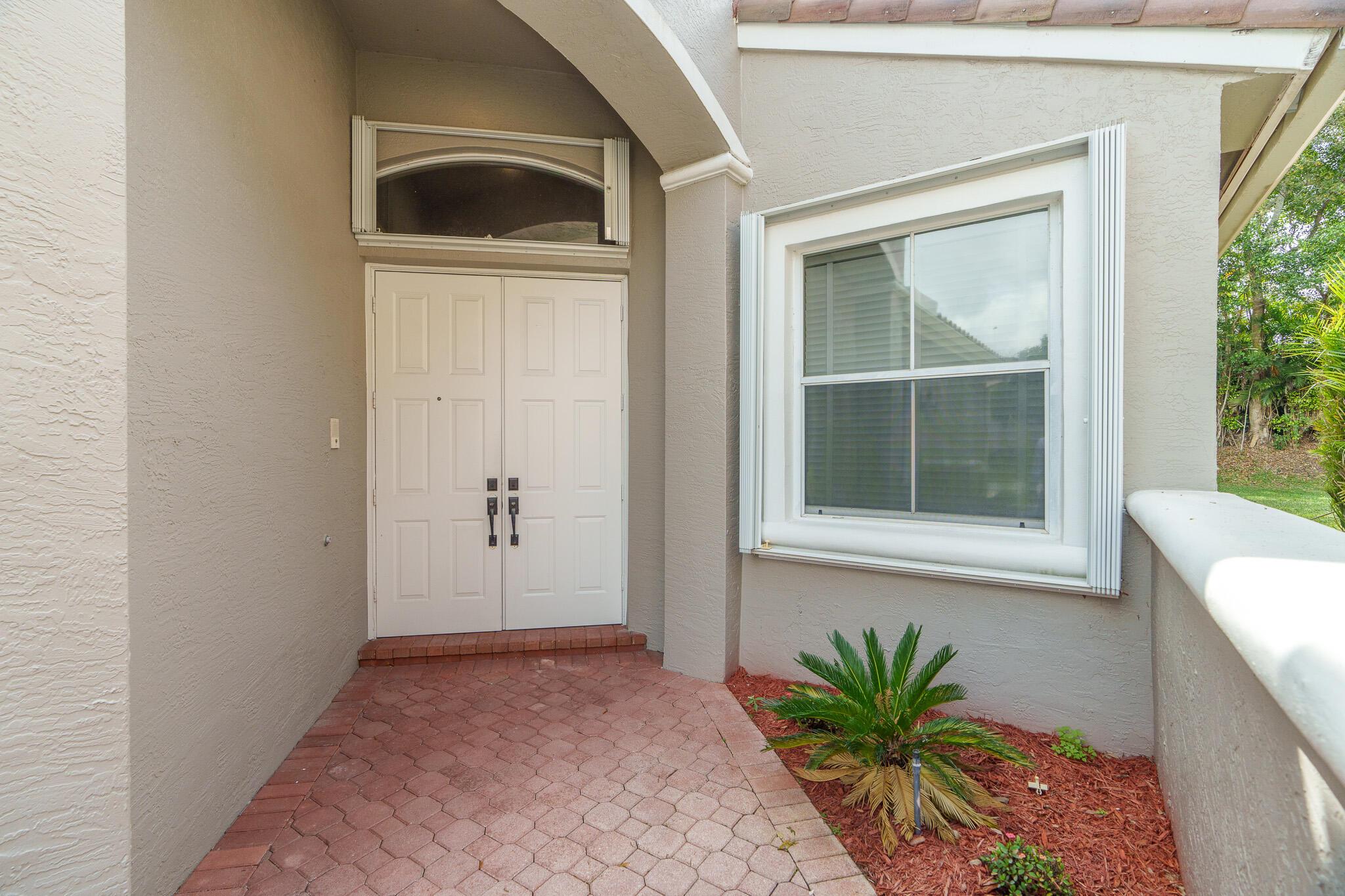 11451 Sea Grass Circle