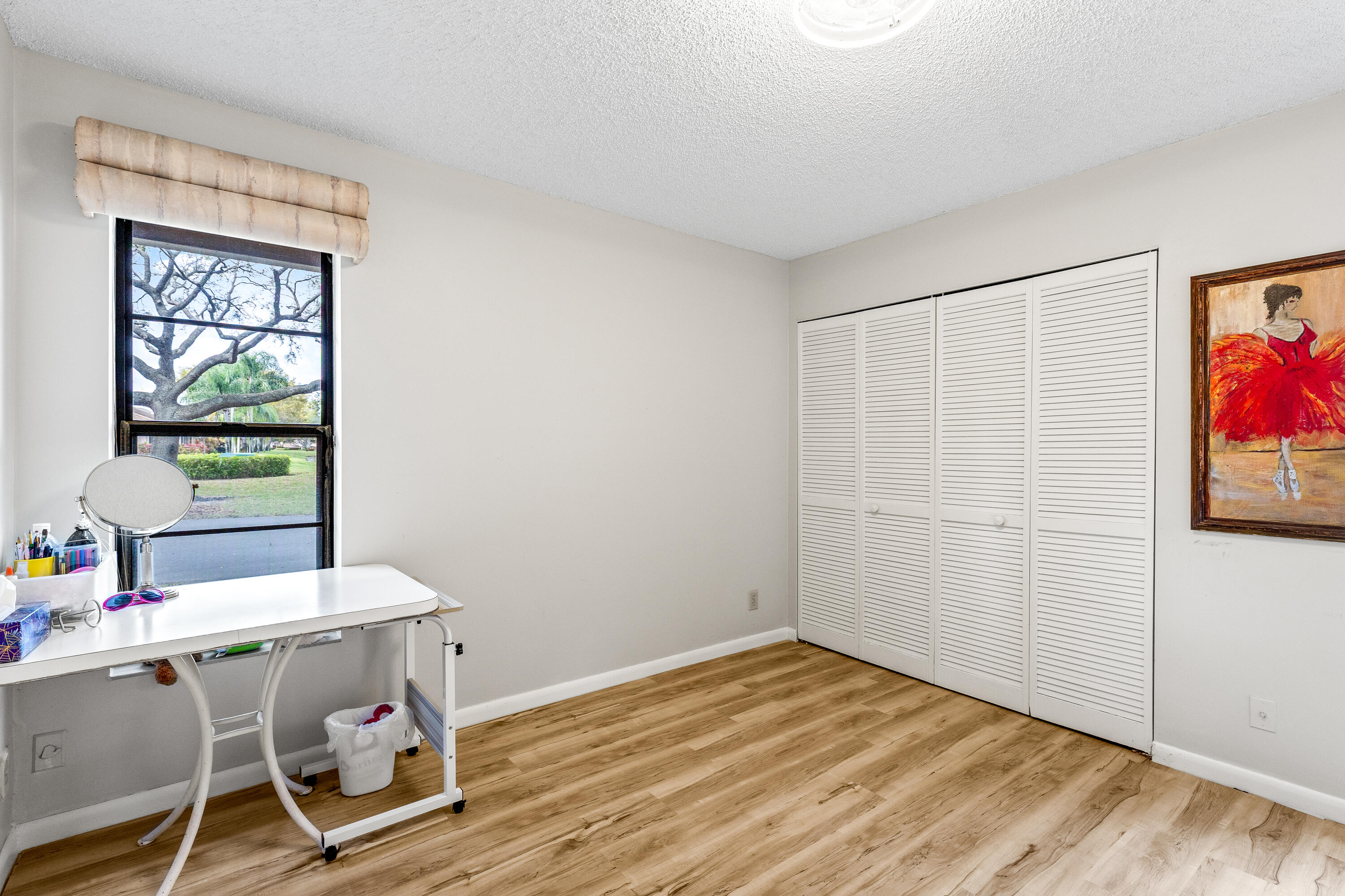 WHISPER WALK SEC E CONDO - Residential