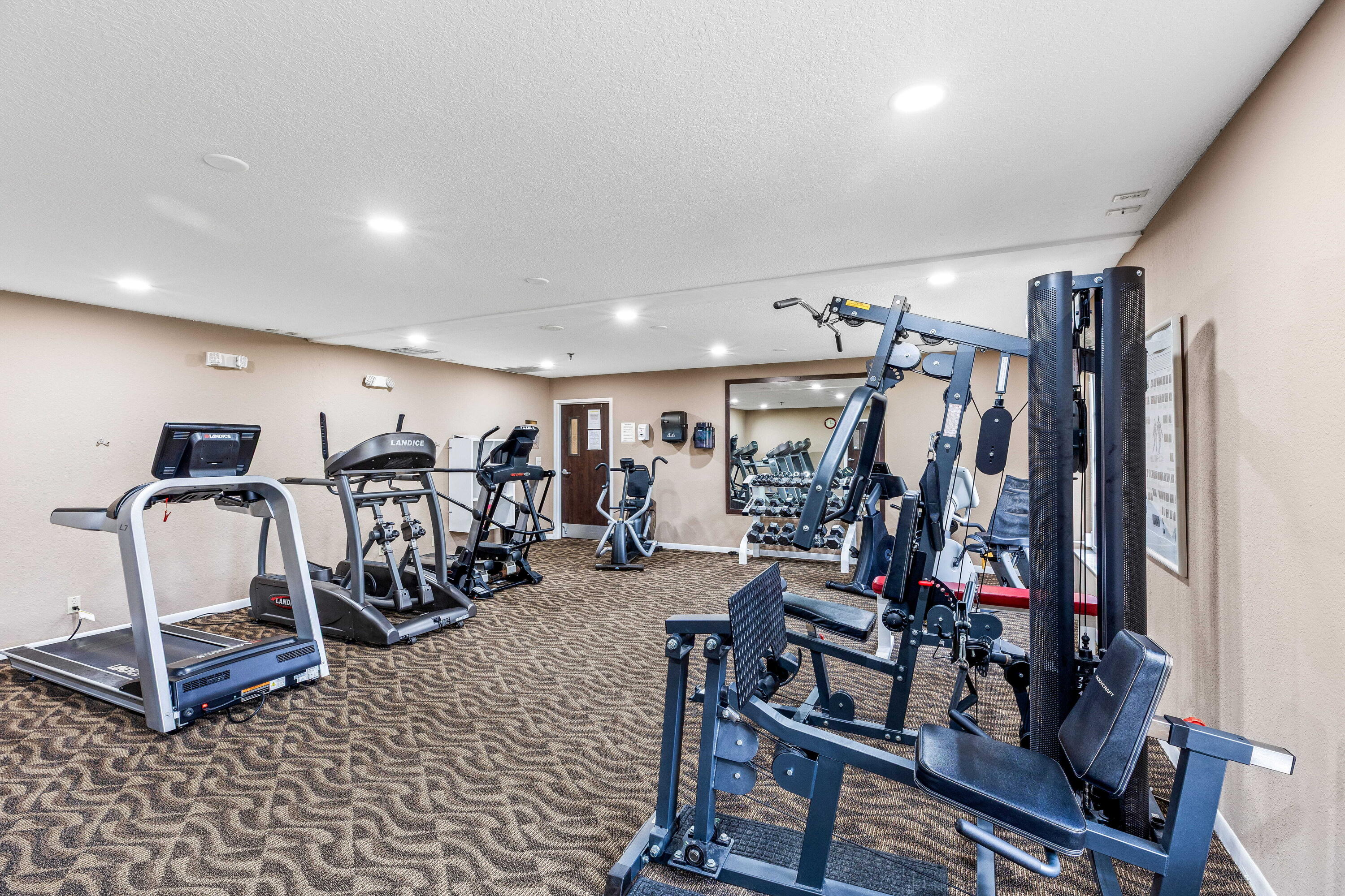 WHISPER WALK SEC E CONDO - Residential